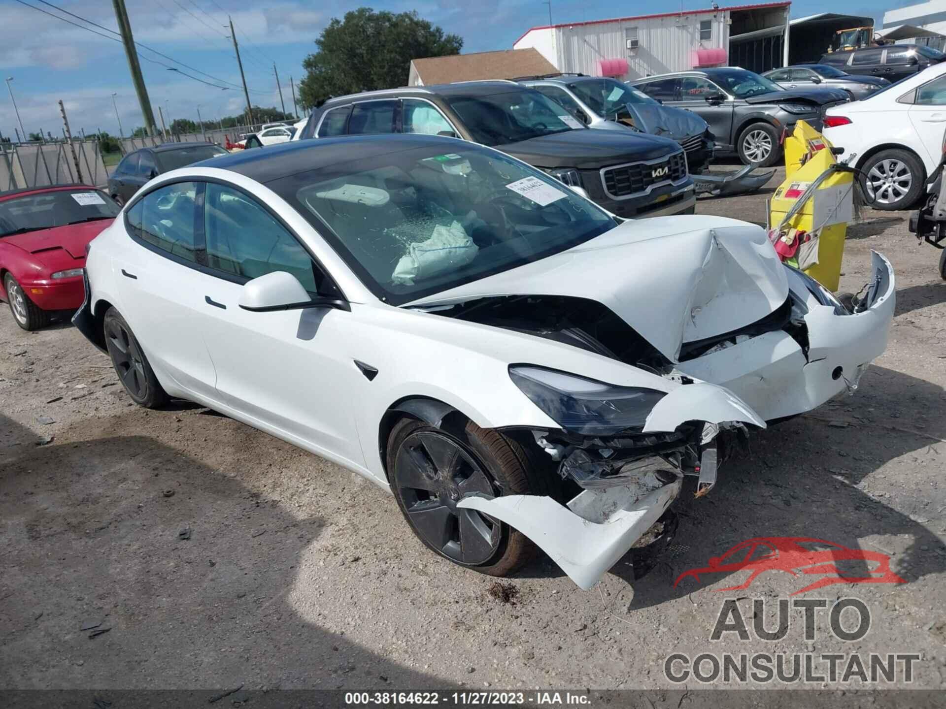 TESLA MODEL 3 2023 - 5YJ3E1EA6PF552426