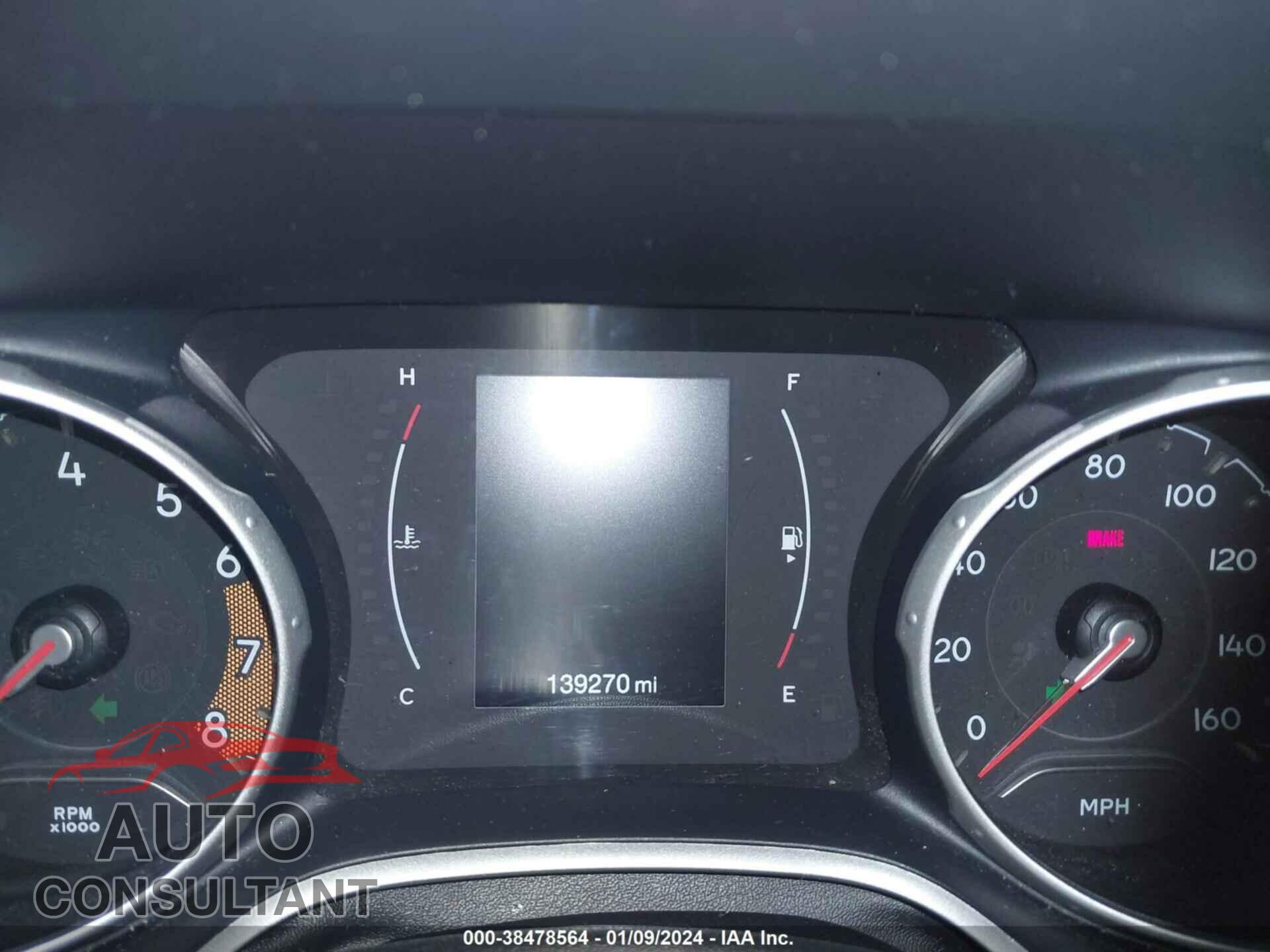 JEEP COMPASS 2018 - 3C4NJDAB9JT464905