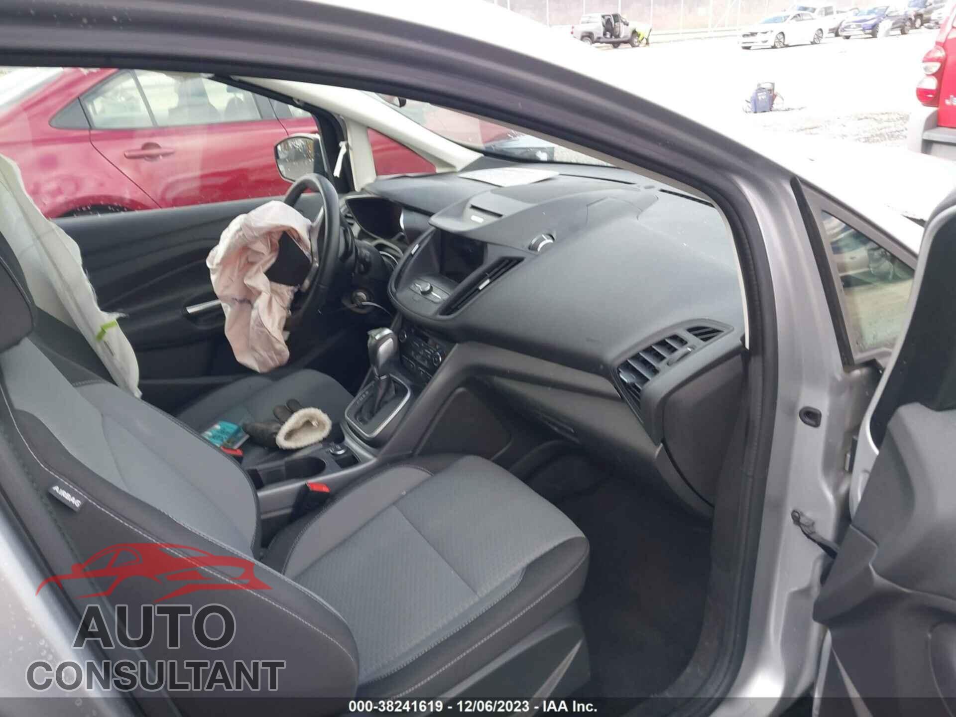 FORD C-MAX ENERGI 2017 - 1FADP5EU5HL106918
