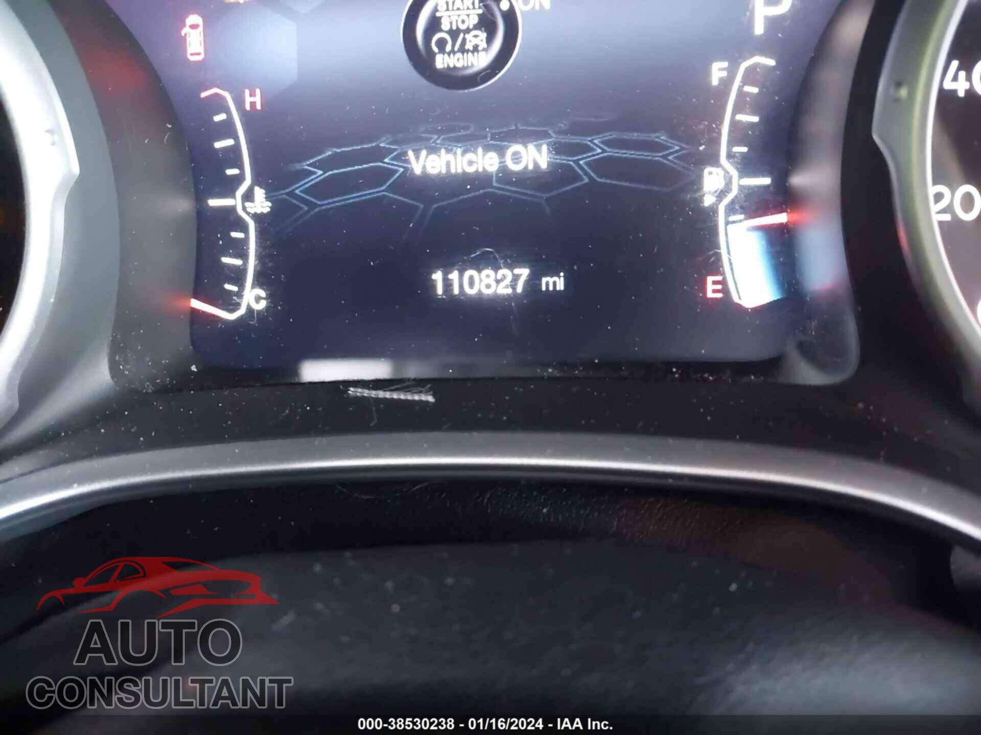 JEEP COMPASS 2018 - 3C4NJDBB3JT315386