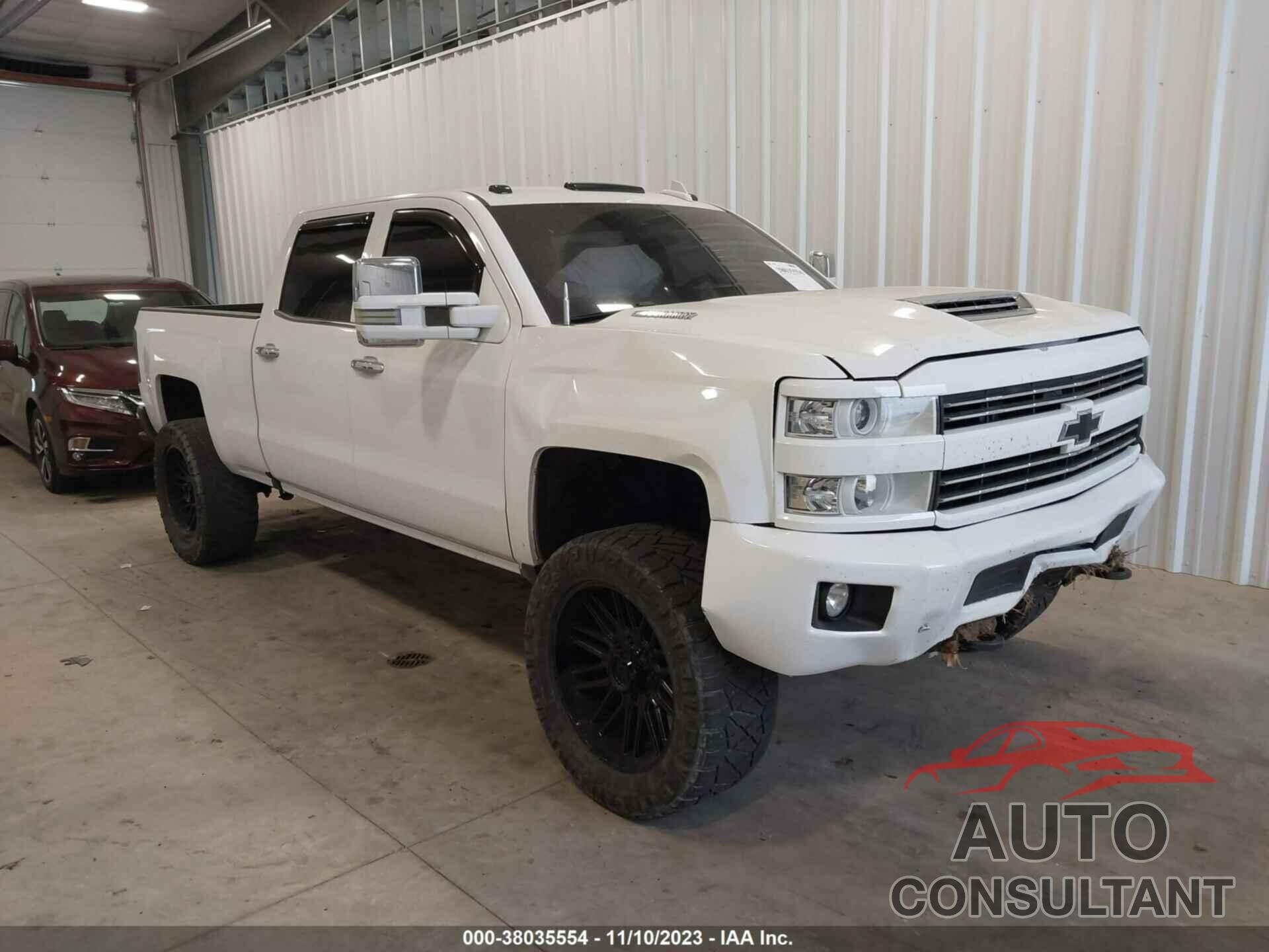 CHEVROLET SILVERADO 2500HD 2018 - 1GC1KWEY8JF143308