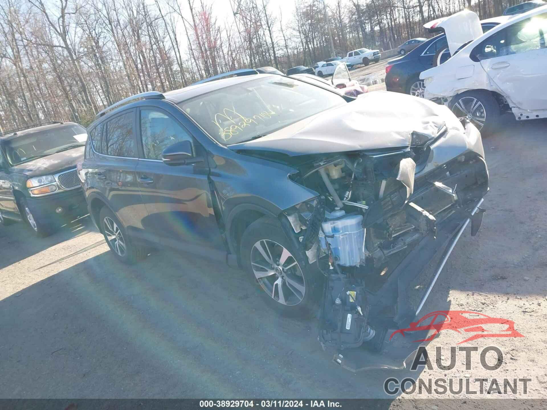TOYOTA RAV4 2016 - JTMWFREV1GJ089986
