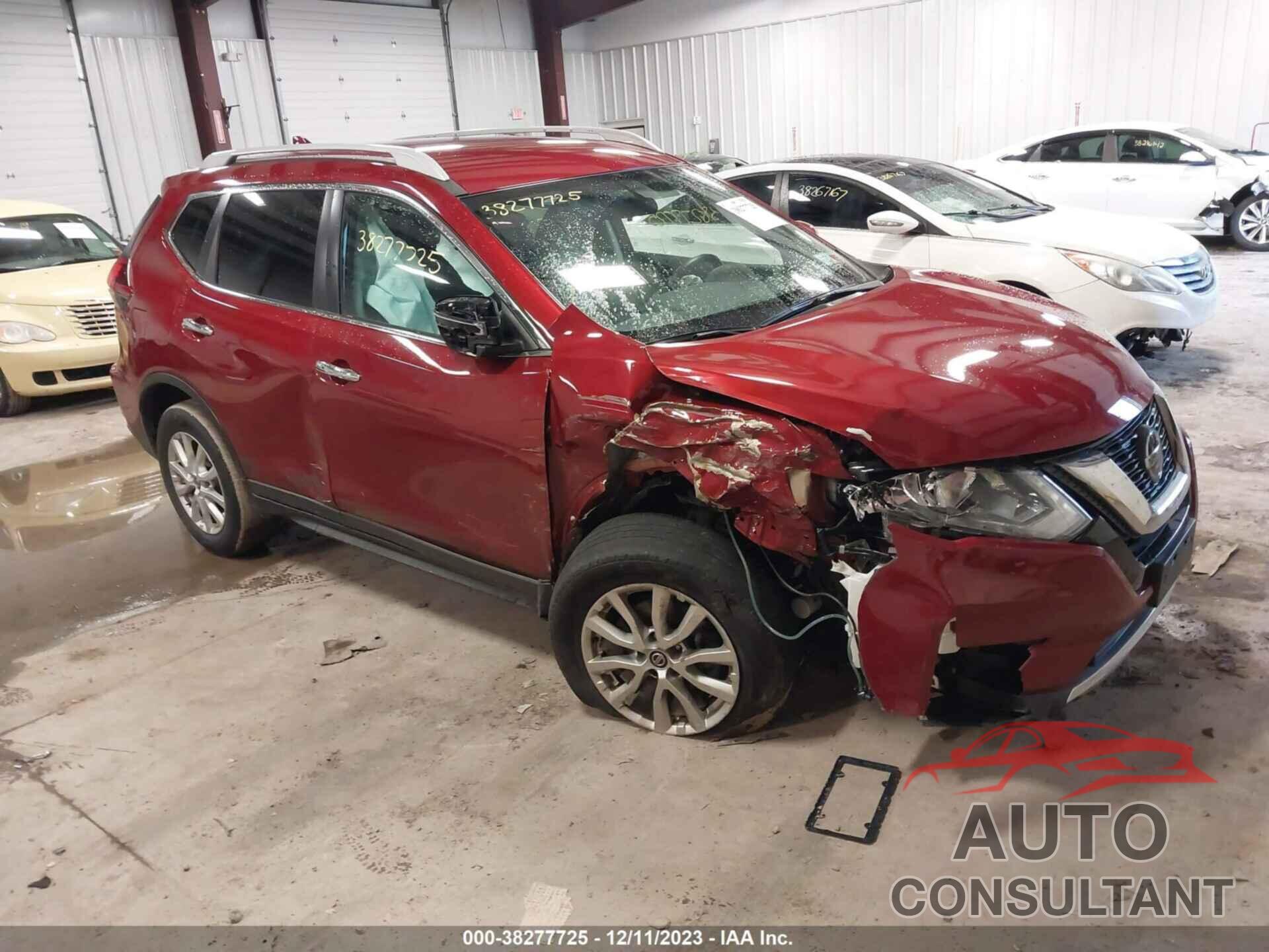 NISSAN ROGUE 2018 - 5N1AT2MV6JC839806