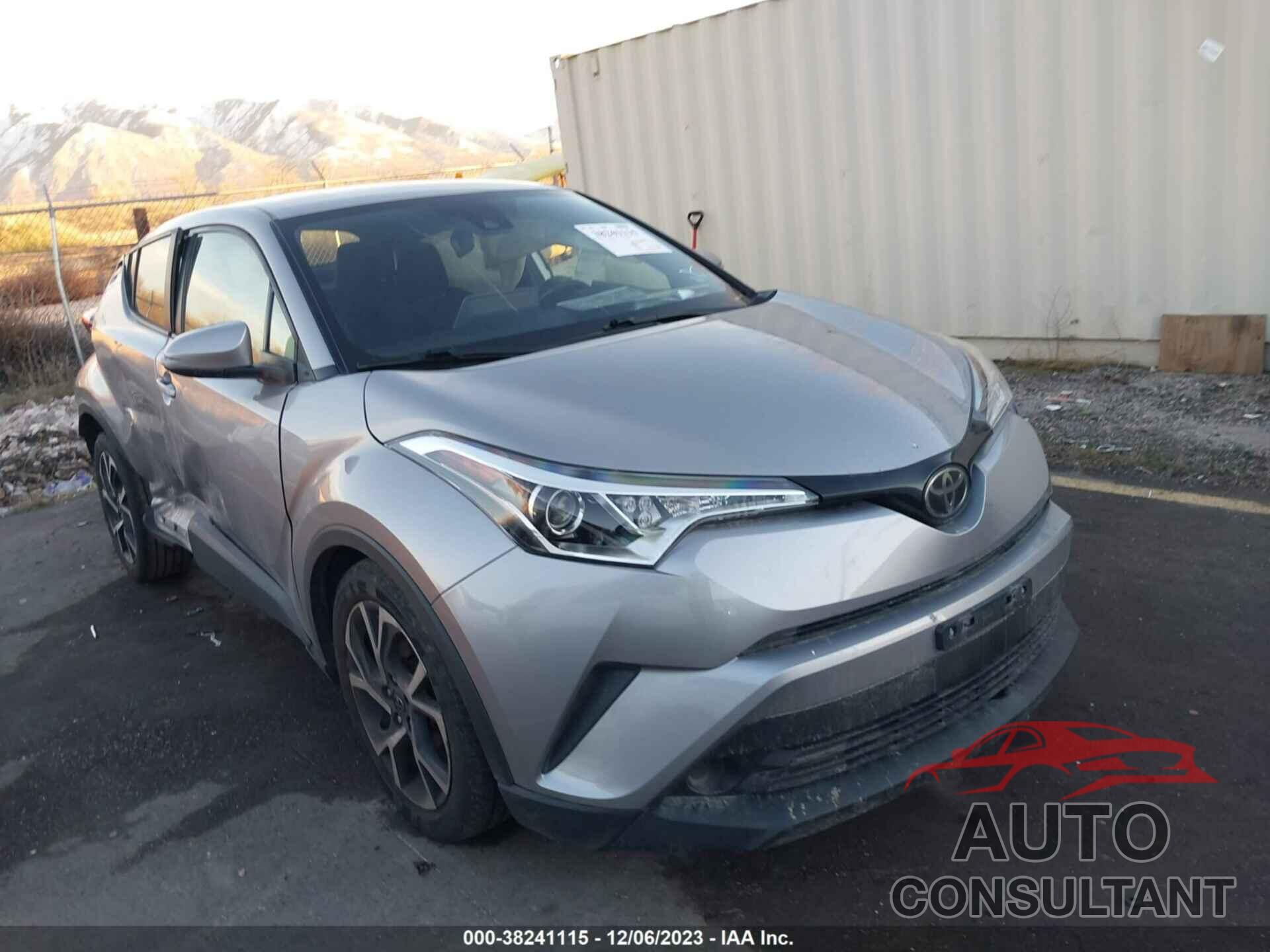 TOYOTA C-HR 2019 - JTNKHMBX8K1040256