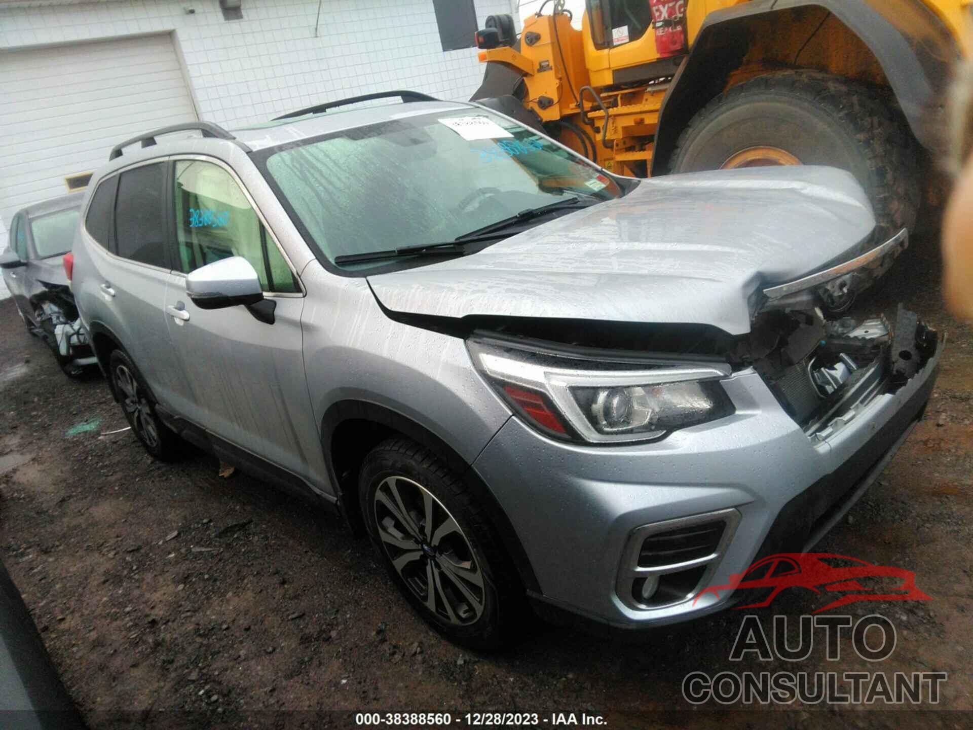 SUBARU FORESTER 2019 - JF2SKAUC9KH448840