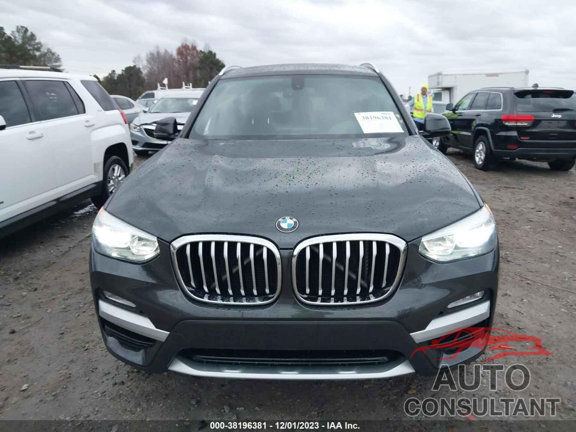 BMW X3 2018 - 5UXTR9C53JLD74375
