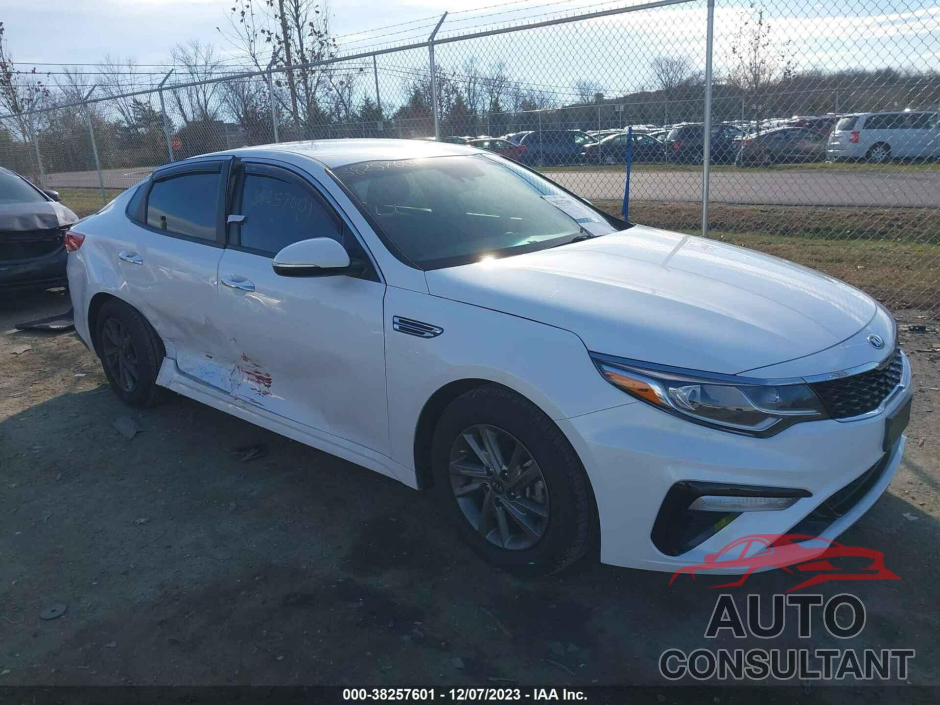 KIA OPTIMA 2019 - 5XXGT4L31KG358079