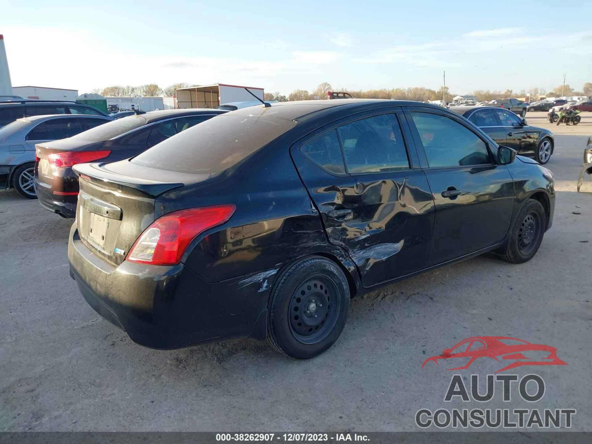 NISSAN VERSA 2016 - 3N1CN7AP8GL877497