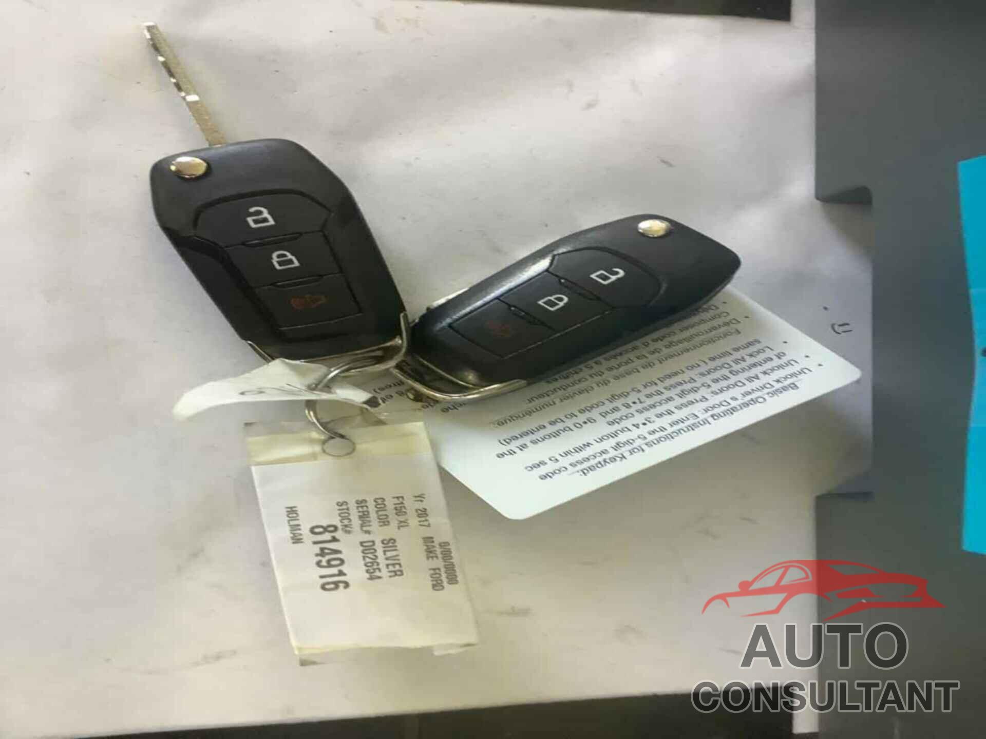 FORD F-150 2017 - 1FTMF1C80HKD02654