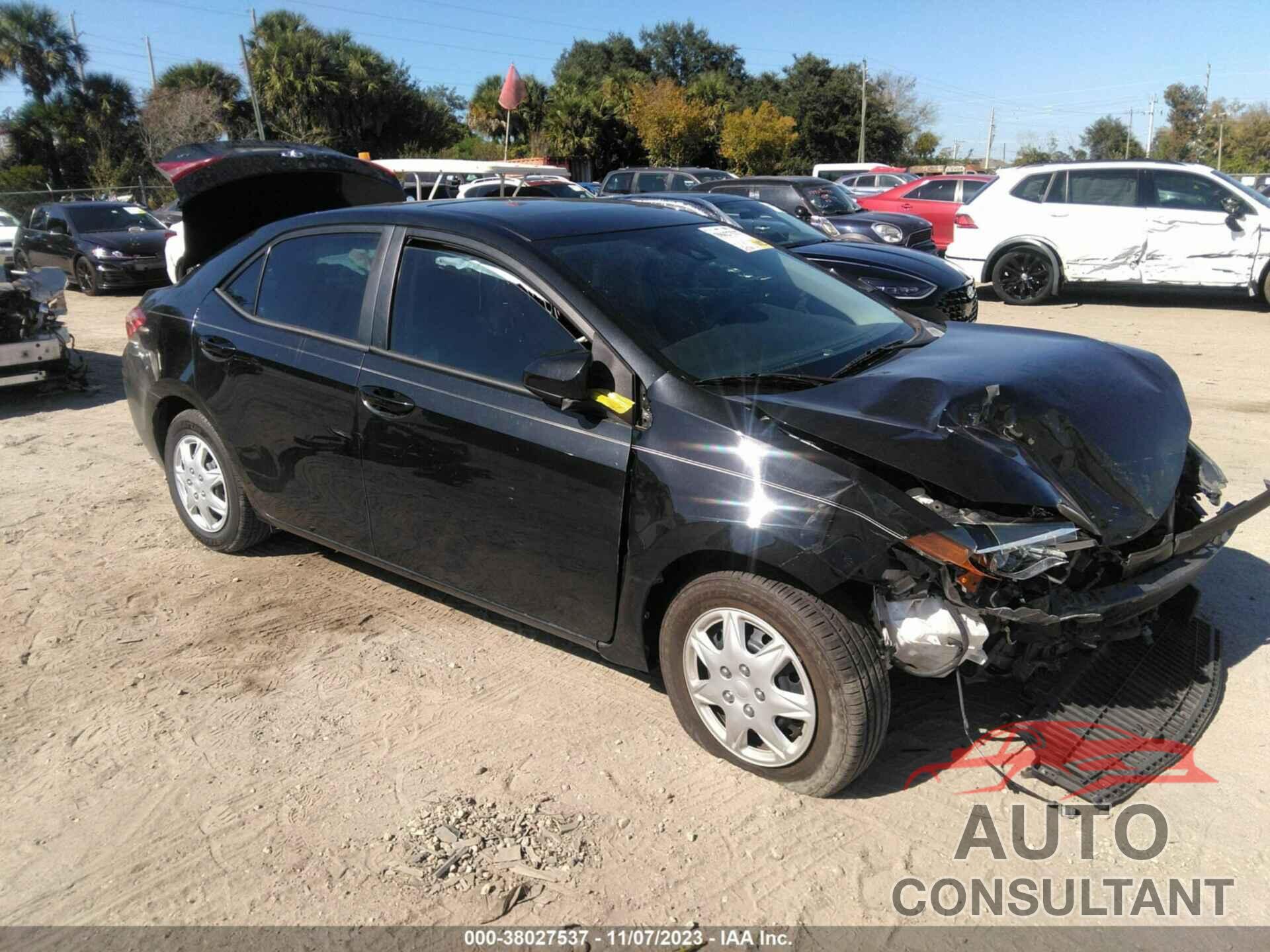 TOYOTA COROLLA 2018 - 2T1BURHE3JC047404