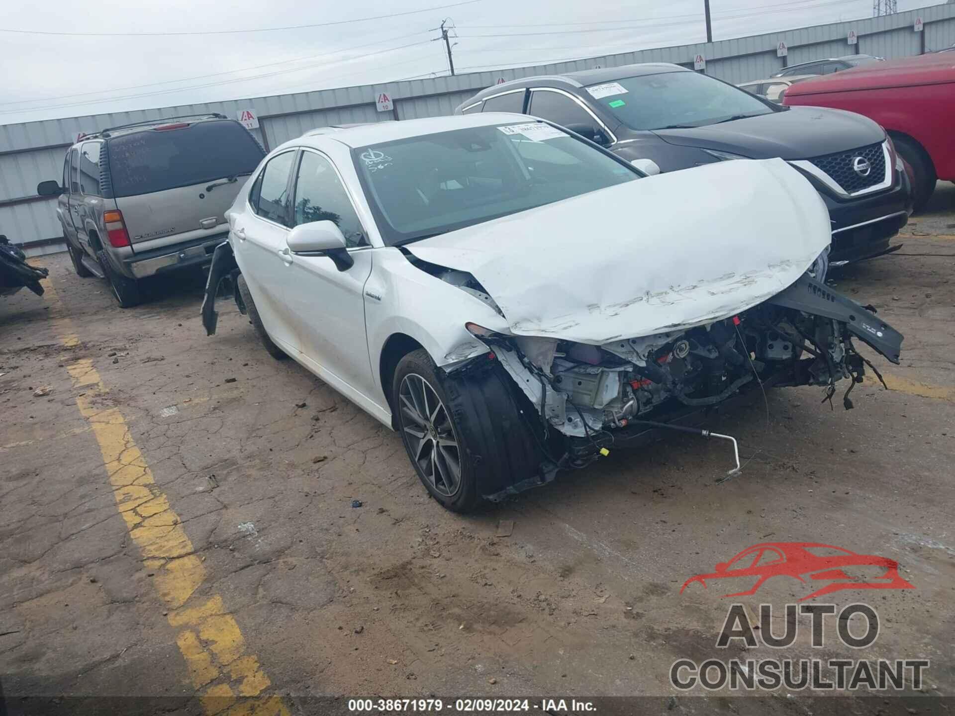TOYOTA CAMRY 2021 - 4T1F31AK5MU565863