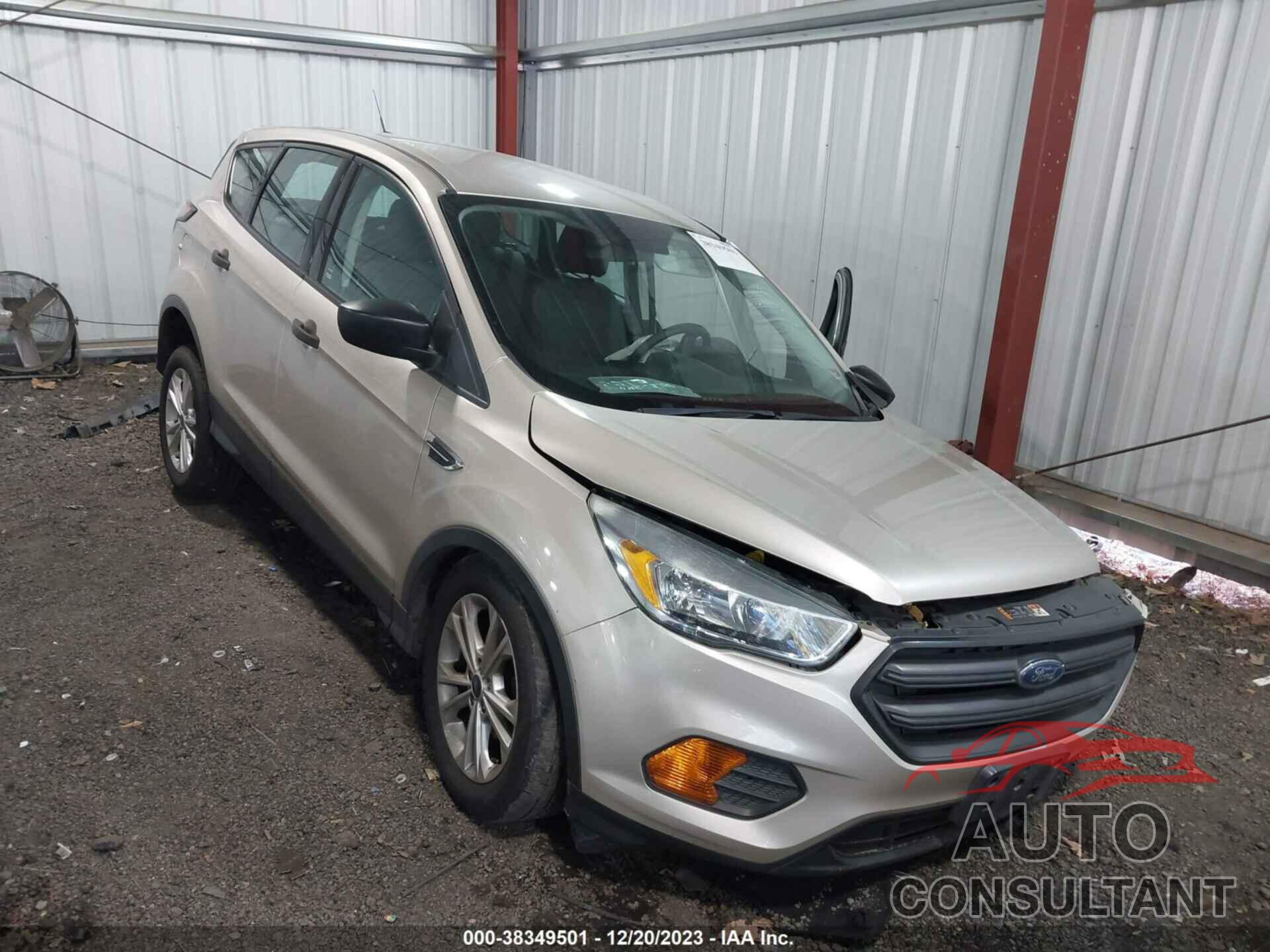 FORD ESCAPE 2017 - 1FMCU0F7XHUB96874