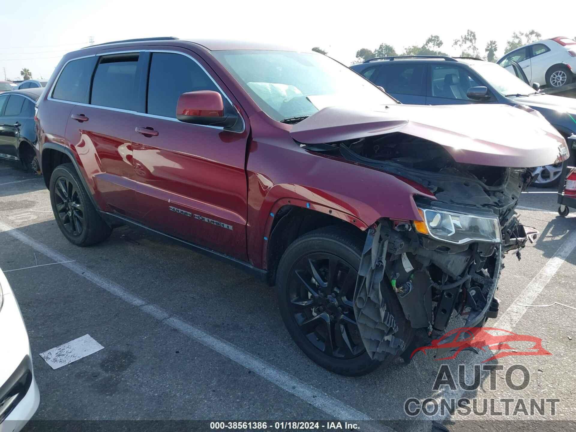 JEEP GRAND CHEROKEE 2018 - 1C4RJEAG4JC300461