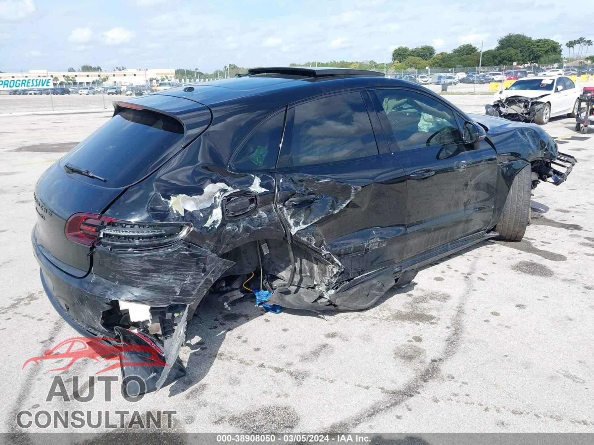 PORSCHE MACAN 2018 - WP1AG2A50JLB63221