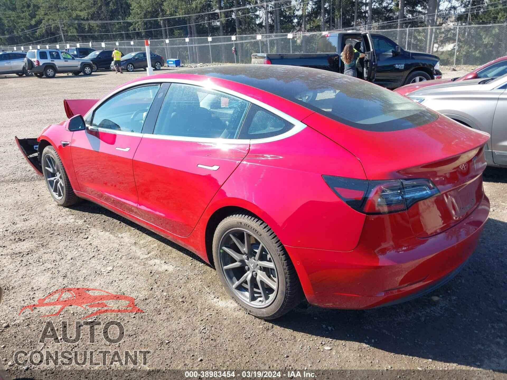 TESLA MODEL 3 2018 - 5YJ3E1EAXJF042961