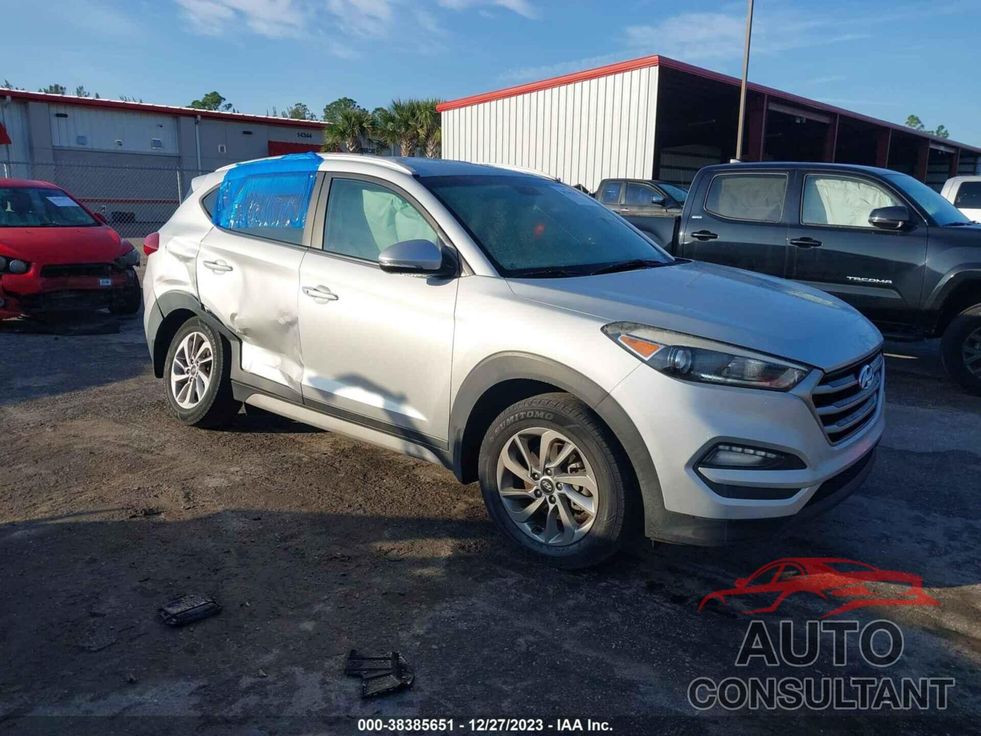 HYUNDAI TUCSON 2018 - KM8J33A42JU635970