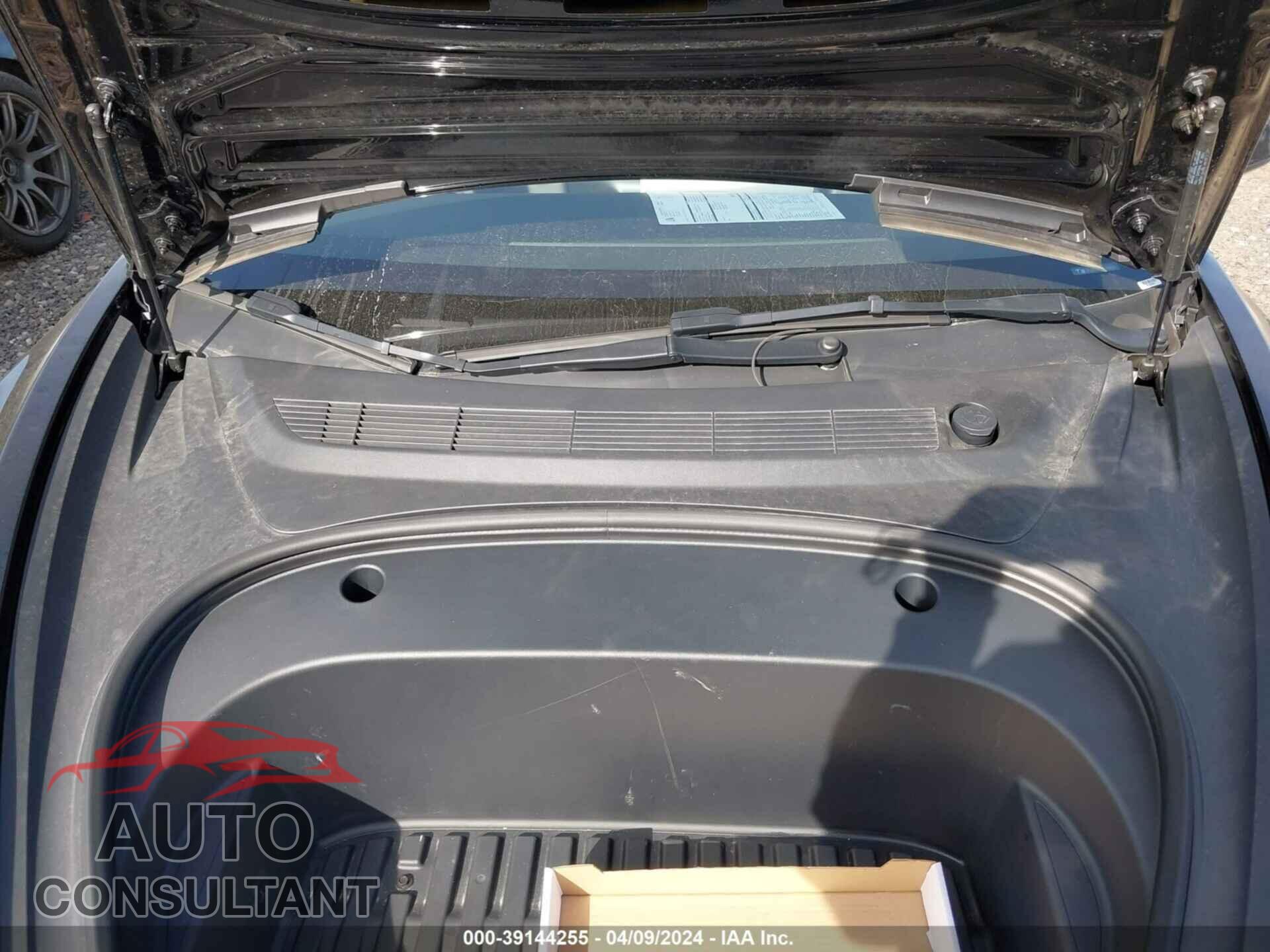 TESLA MODEL 3 2023 - 5YJ3E1EA7PF438533