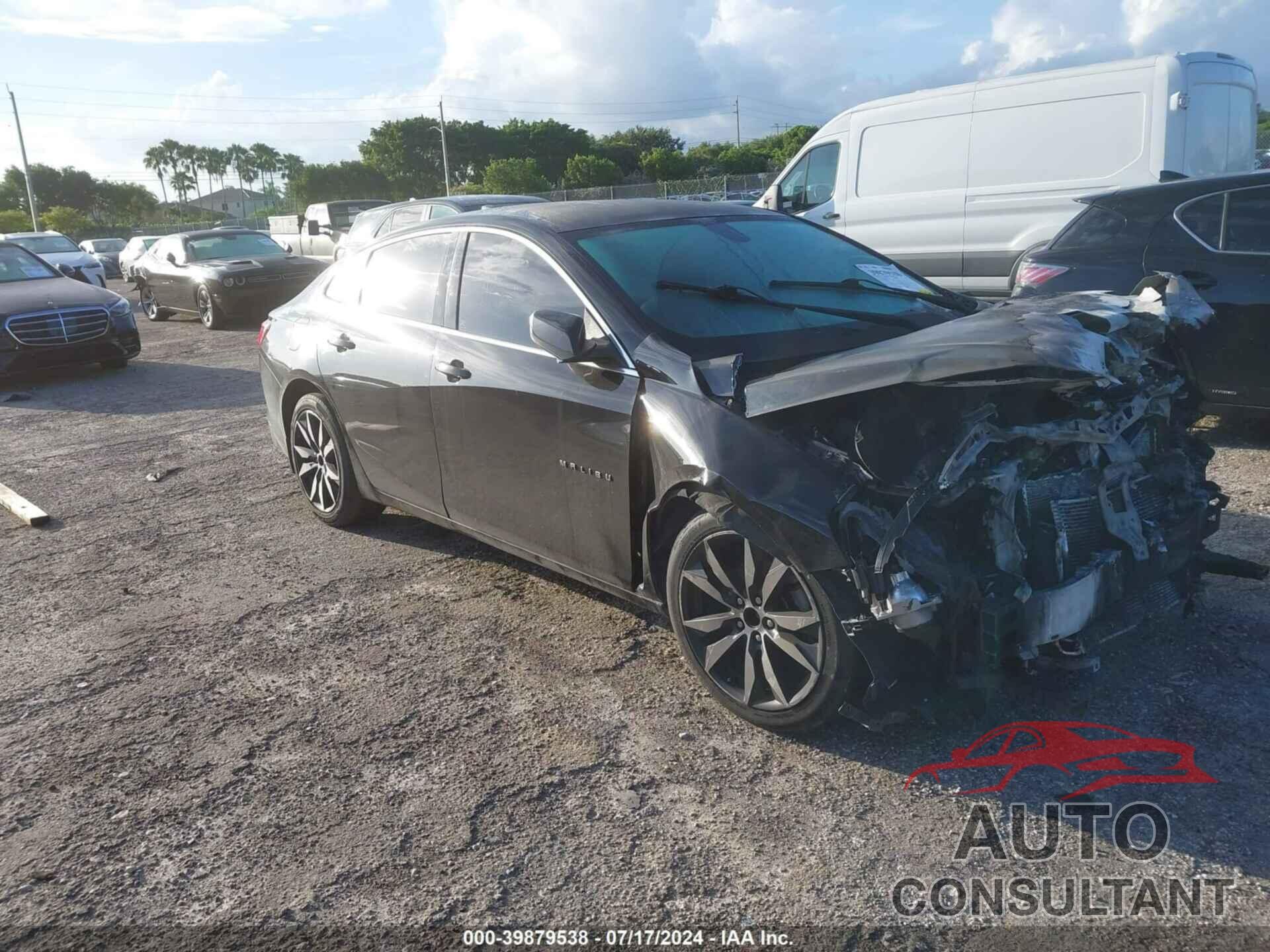 CHEVROLET MALIBU 2017 - 1G1ZE5ST3HF286392