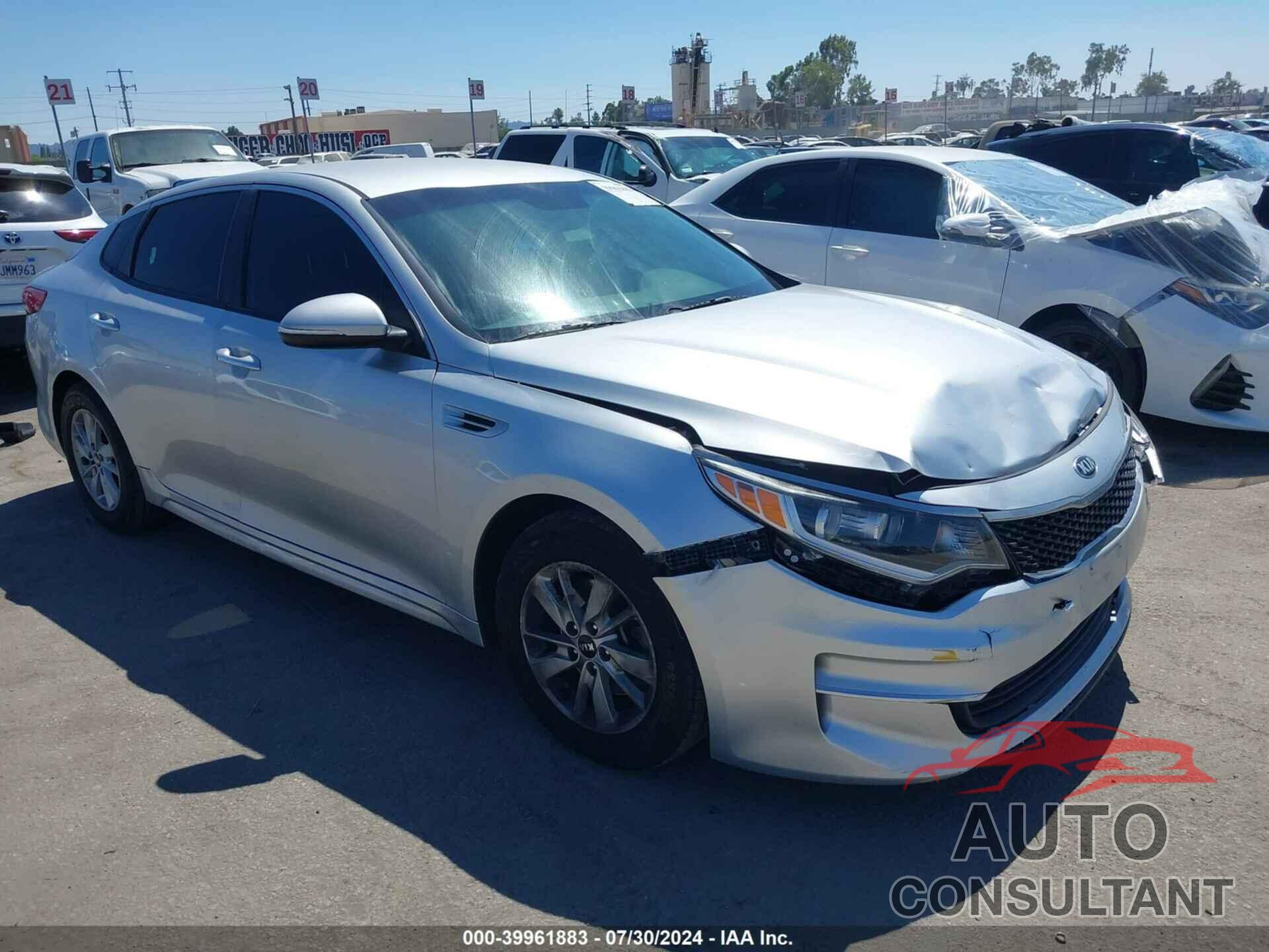 KIA OPTIMA 2018 - 5XXGT4L37JG205155