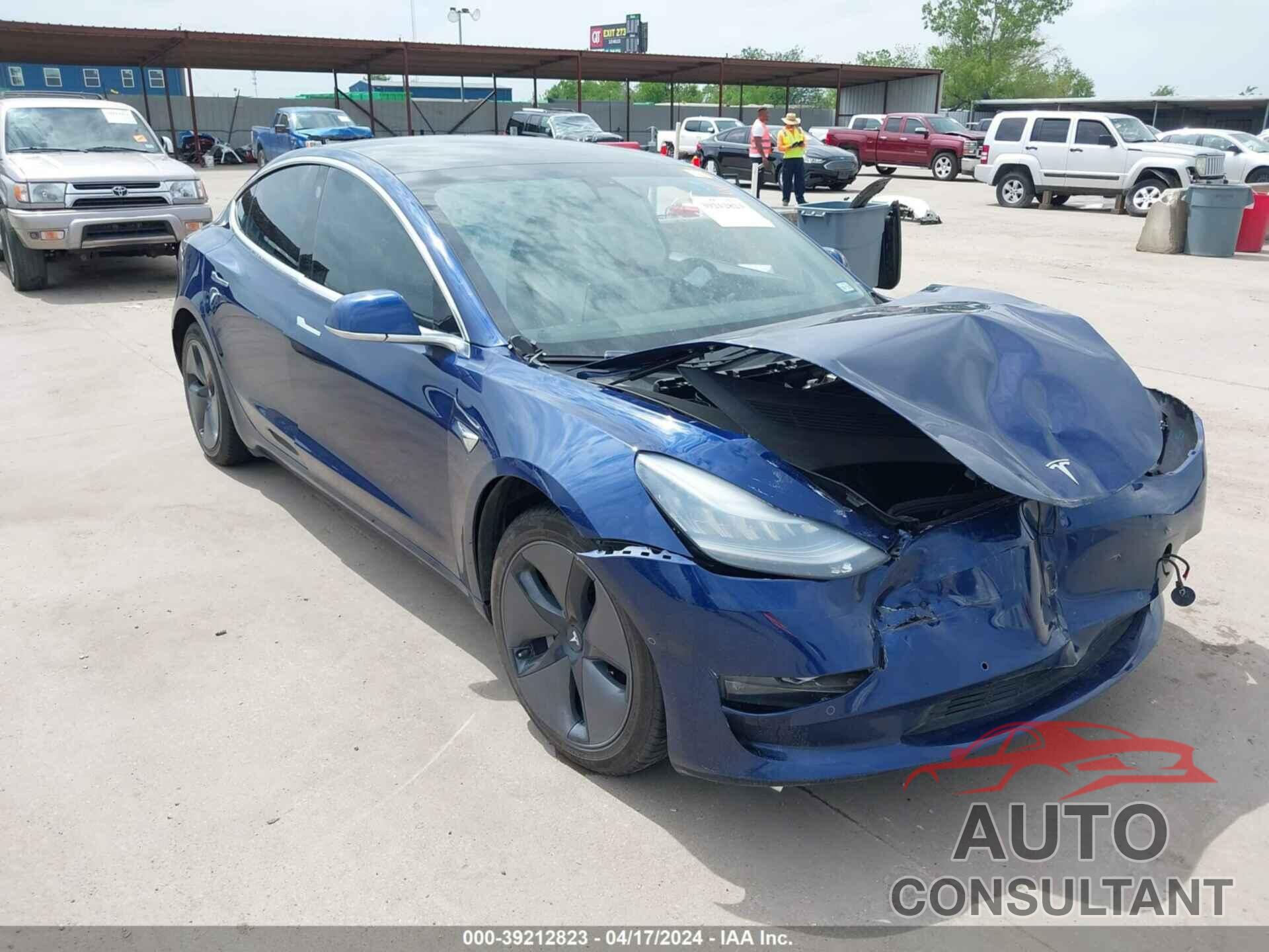 TESLA MODEL 3 2019 - 5YJ3E1EB3KF194946