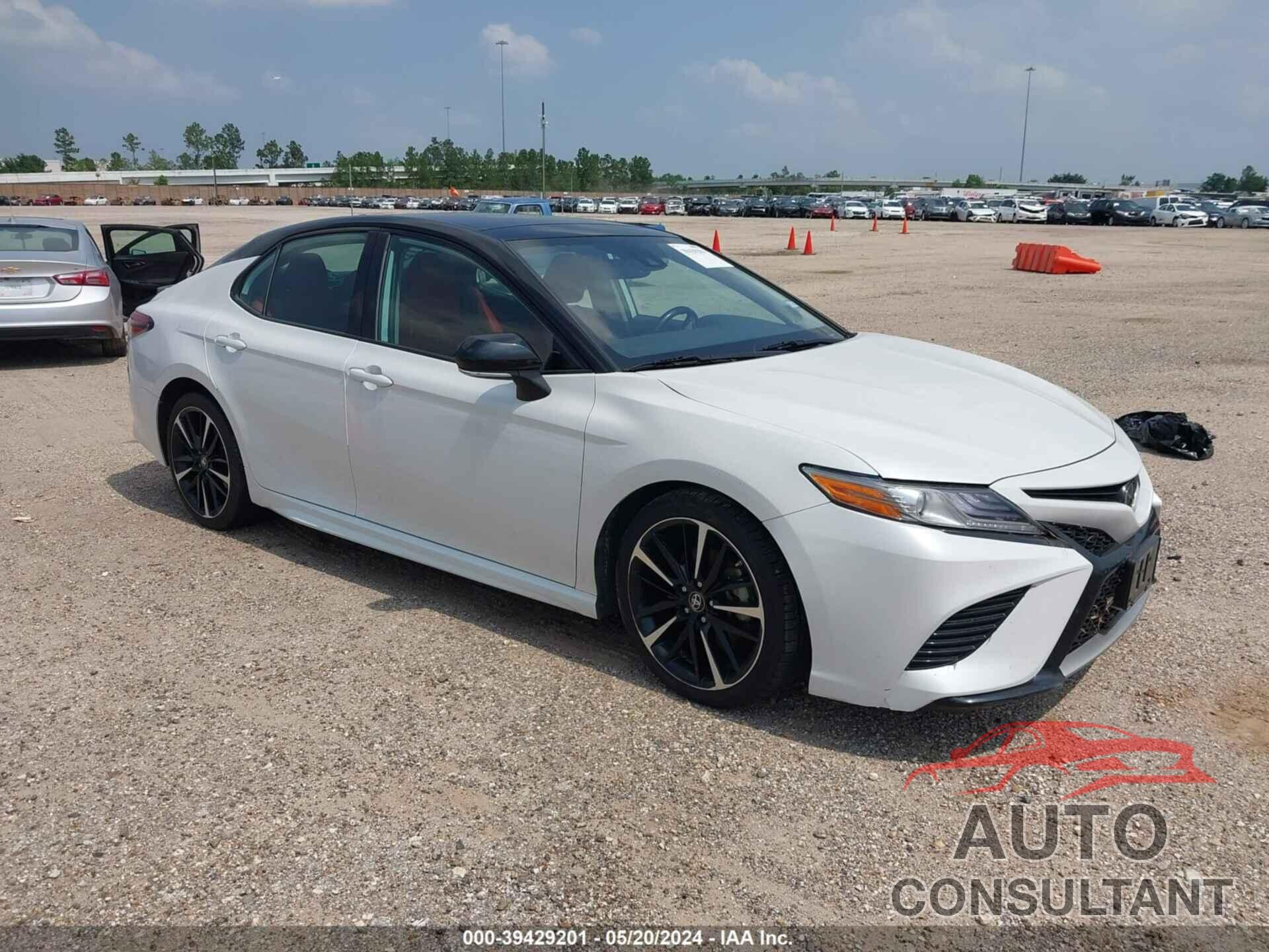 TOYOTA CAMRY 2019 - 4T1B61HK4KU199614