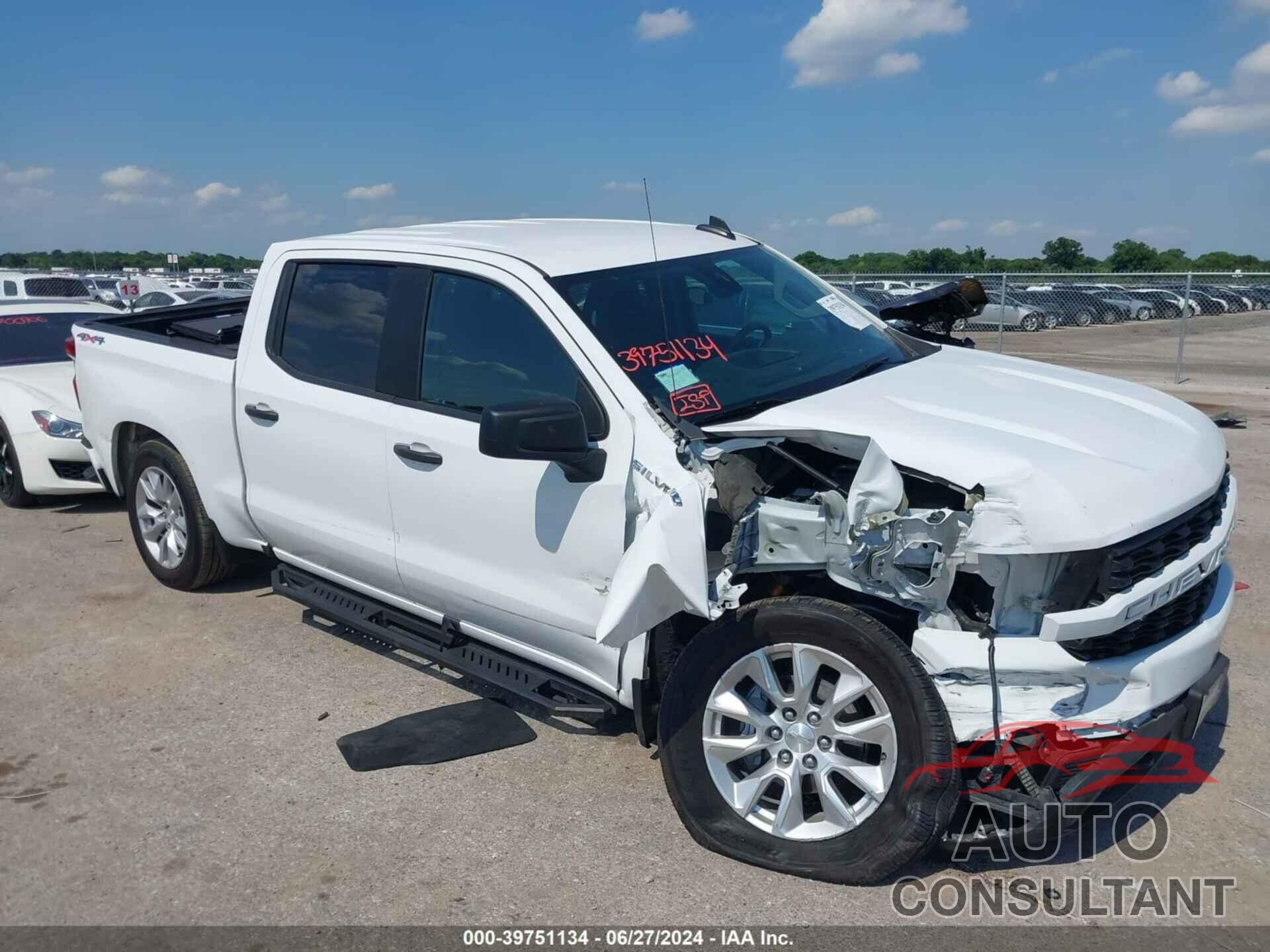 CHEVROLET SILVERADO 1500 2021 - 3GCPYBEK1MG397605