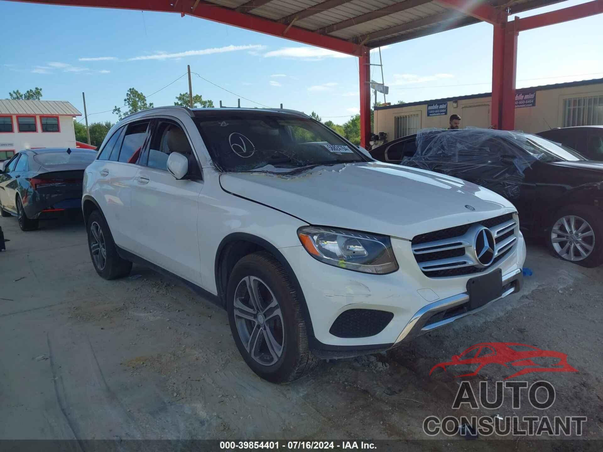 MERCEDES-BENZ GLC 300 2017 - WDC0G4JB1HF149488