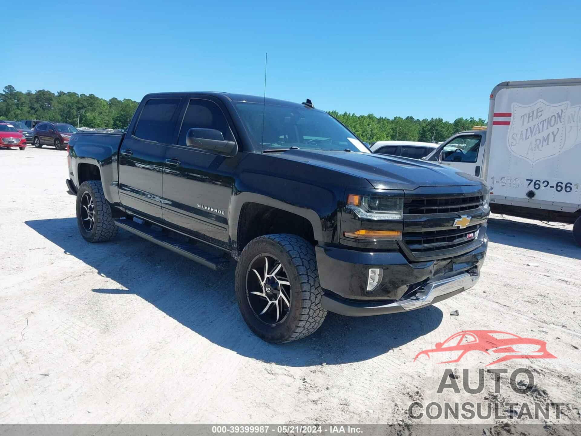CHEVROLET SILVERADO 1500 2018 - 3GCUKREC5JG239625