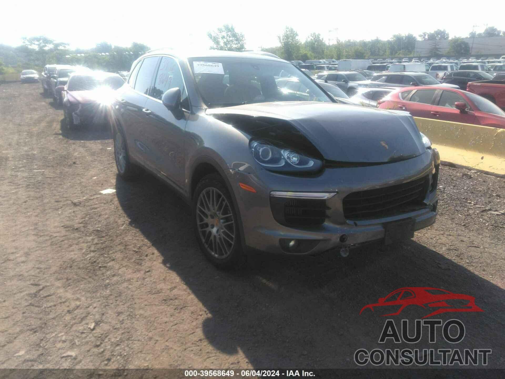 PORSCHE CAYENNE 2017 - WP1AB2A20HLA52411