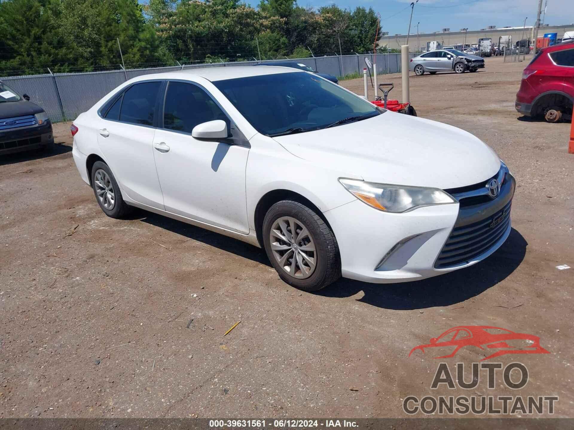 TOYOTA CAMRY 2017 - 4T1BF1FK2HU354690