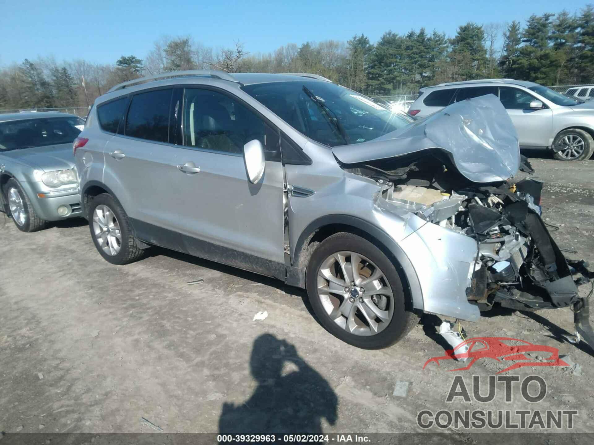 FORD ESCAPE 2016 - 1FMCU9J90GUB42771