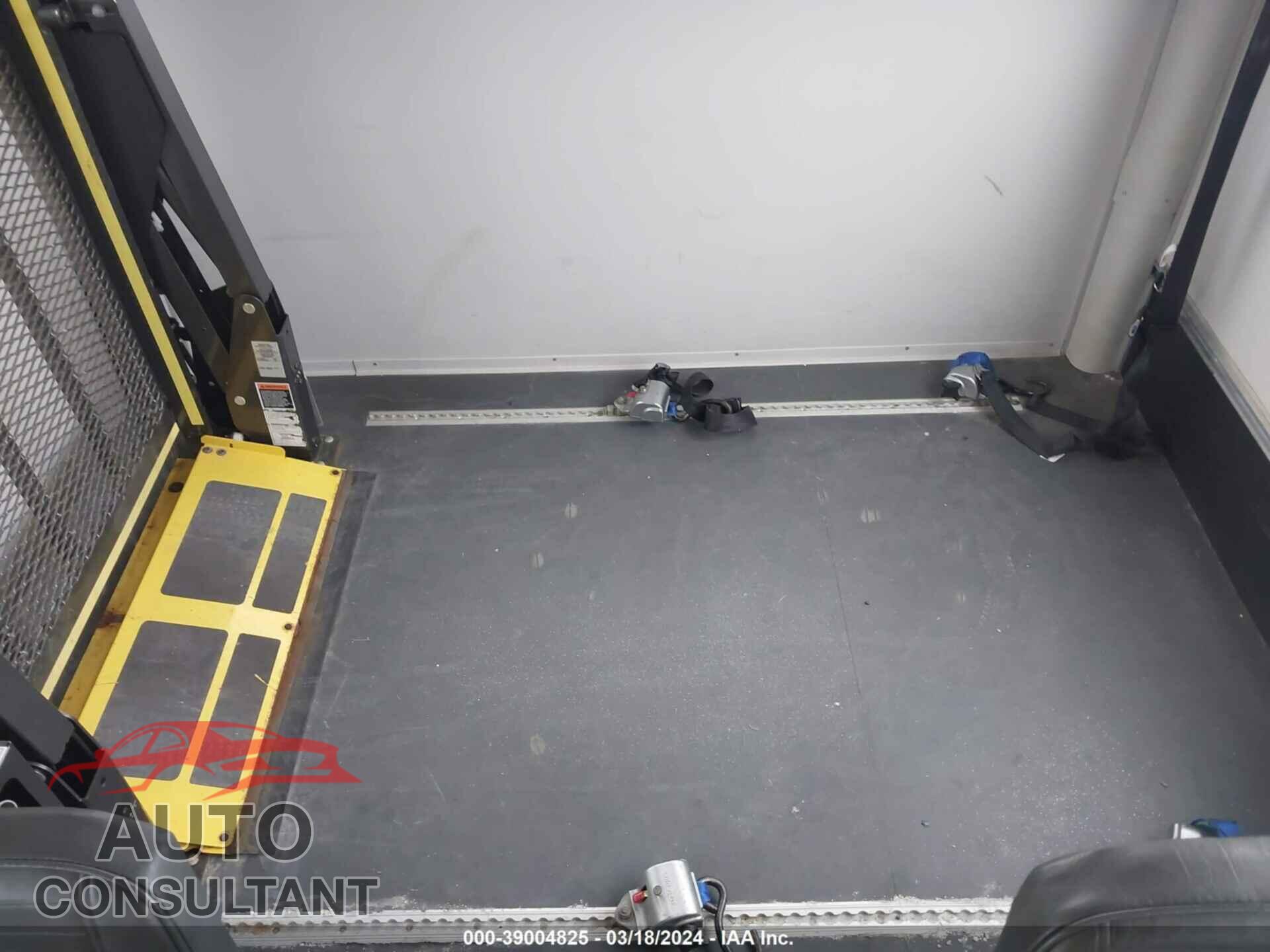 FORD E-350 CUTAWAY 2016 - 1FDEE3FL4GDC36031