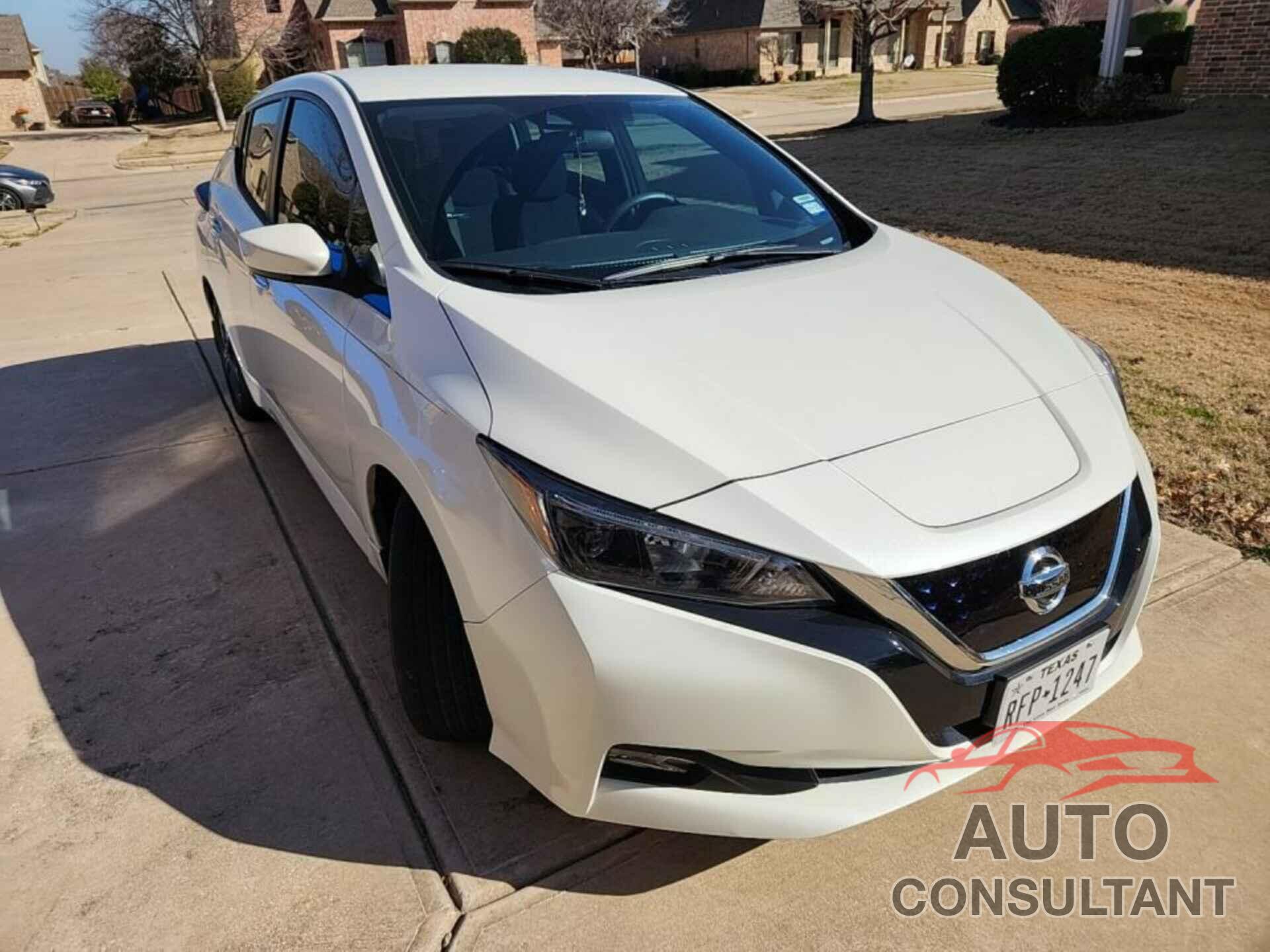 NISSAN LEAF 2022 - 1N4AZ1CV7NC551951