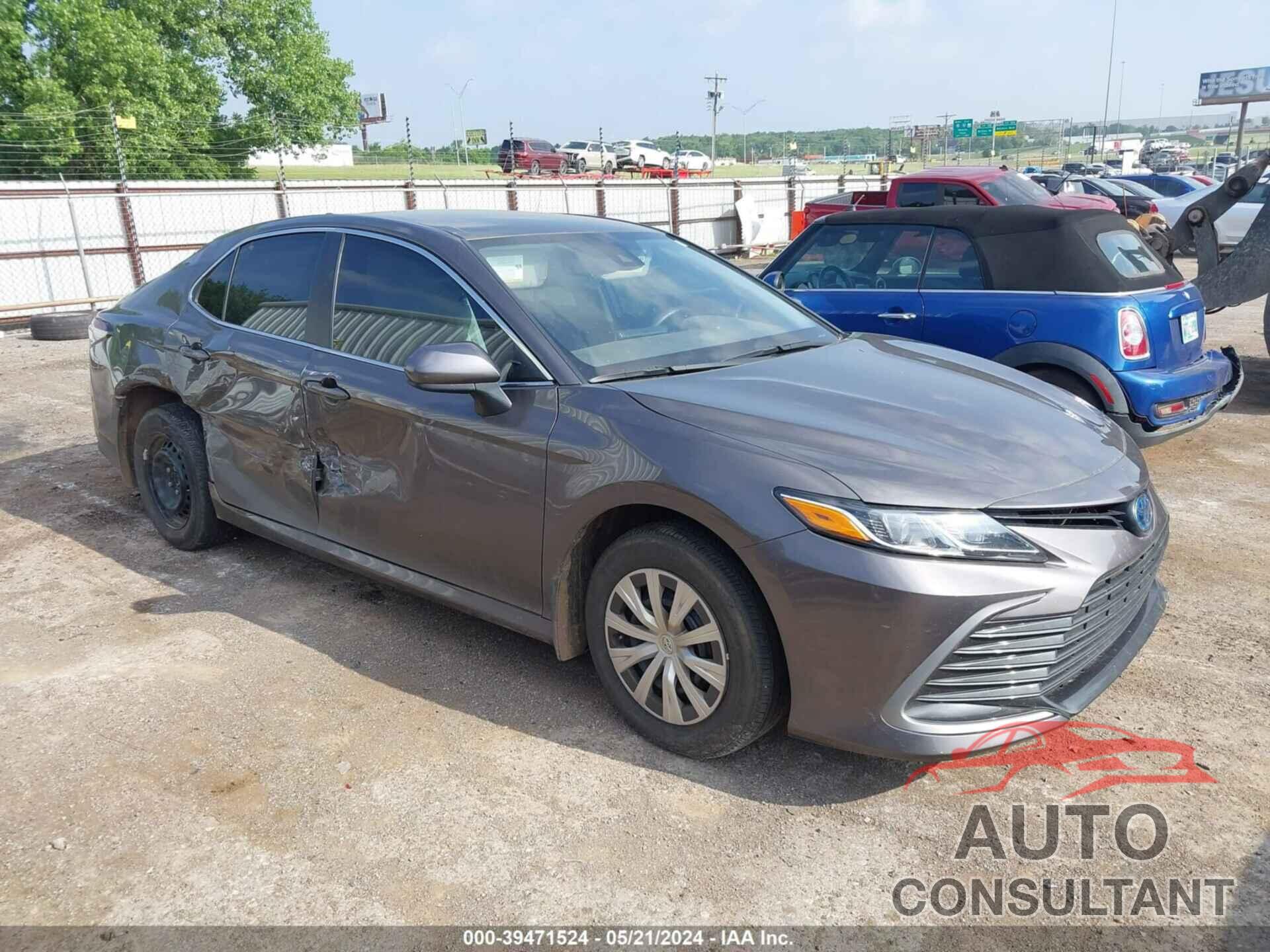 TOYOTA CAMRY 2023 - 4T1C31AK5PU612560