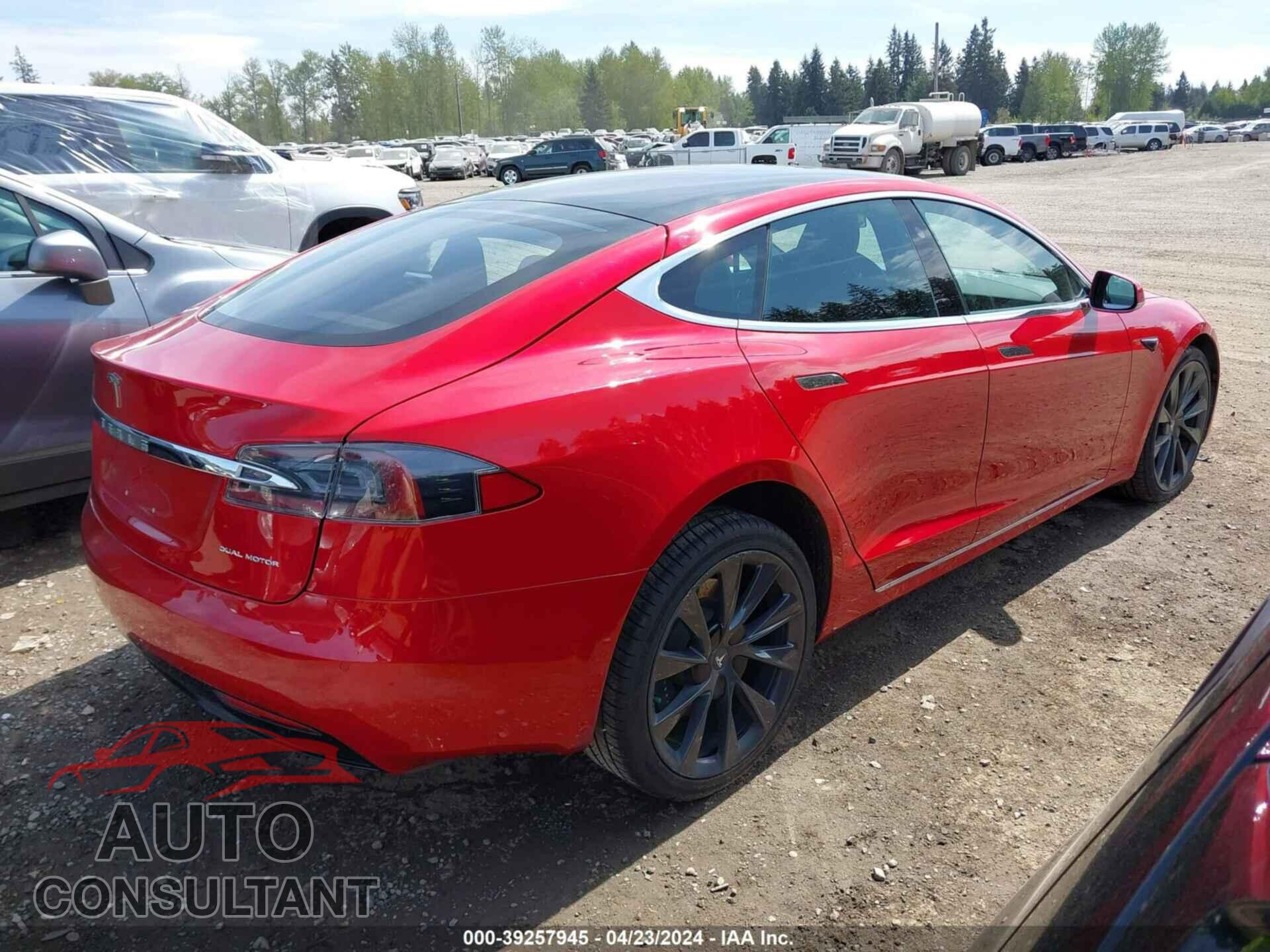 TESLA MODEL S 2020 - 5YJSA1E2XLF402992