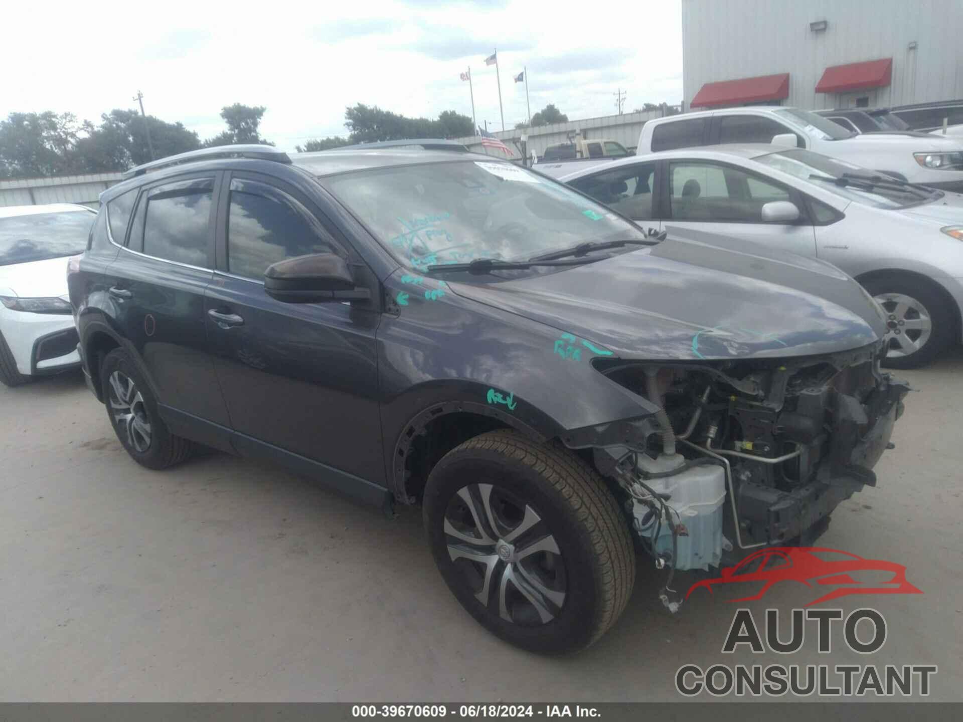 TOYOTA RAV4 2017 - JTMZFREVXHJ132686