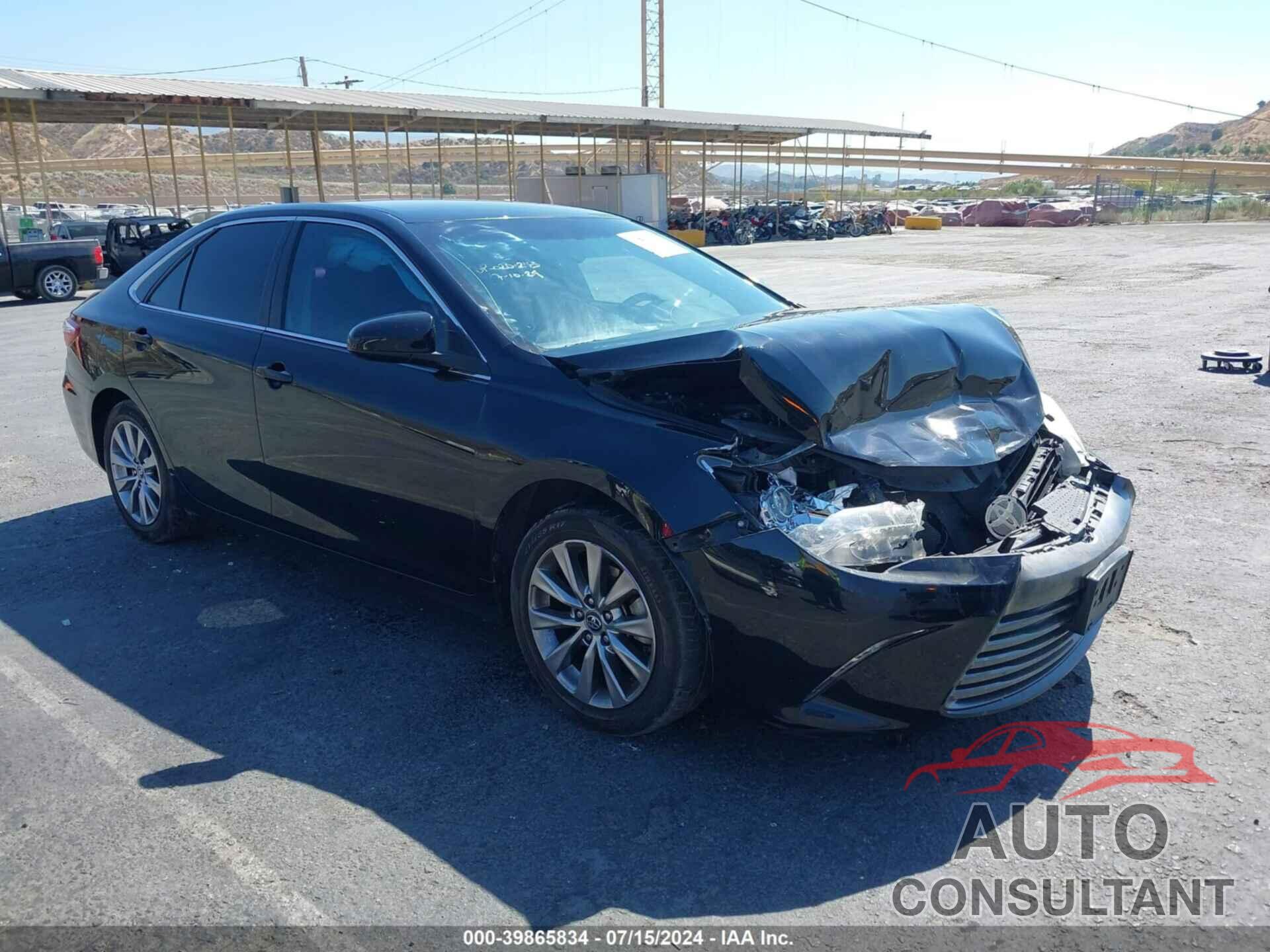 TOYOTA CAMRY 2016 - 4T4BF1FK3GR561982