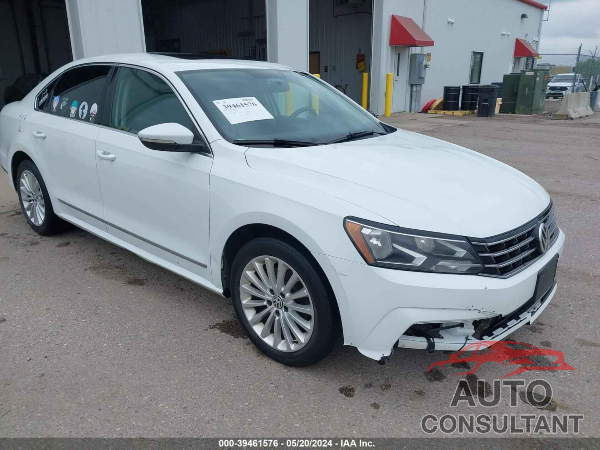 VOLKSWAGEN PASSAT 2016 - 1VWBT7A32GC032486