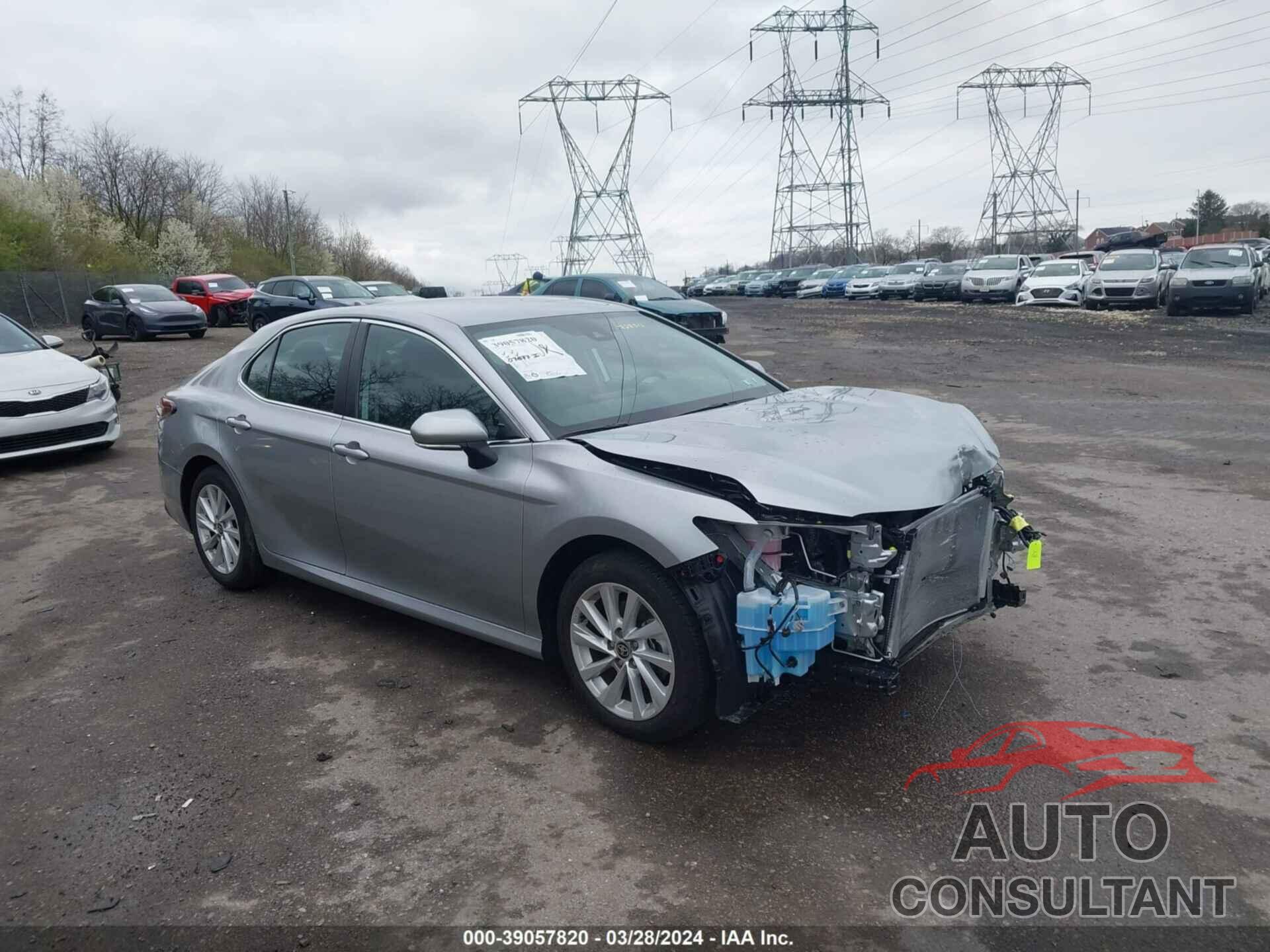 TOYOTA CAMRY 2023 - 4T1C11AK8PU728311