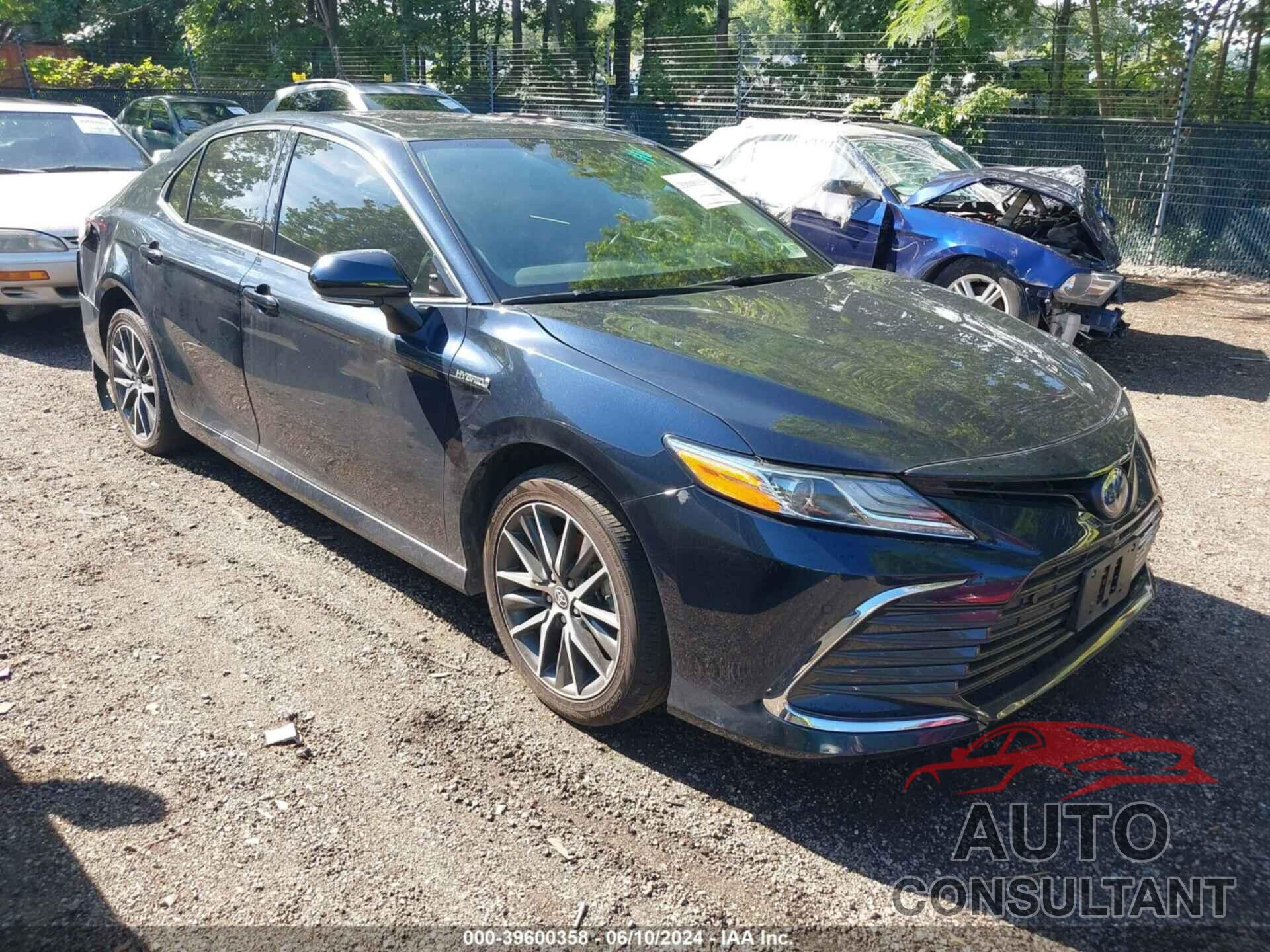 TOYOTA CAMRY 2021 - 4T1F31AK3MU547653