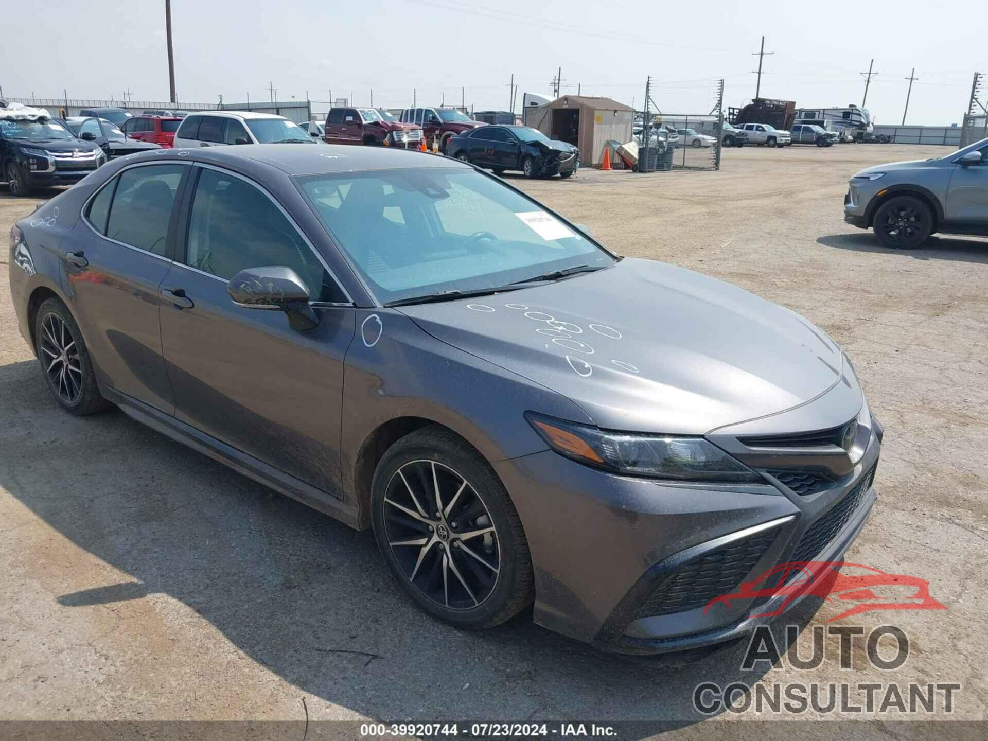 TOYOTA CAMRY 2023 - 4T1G11AK3PU121797