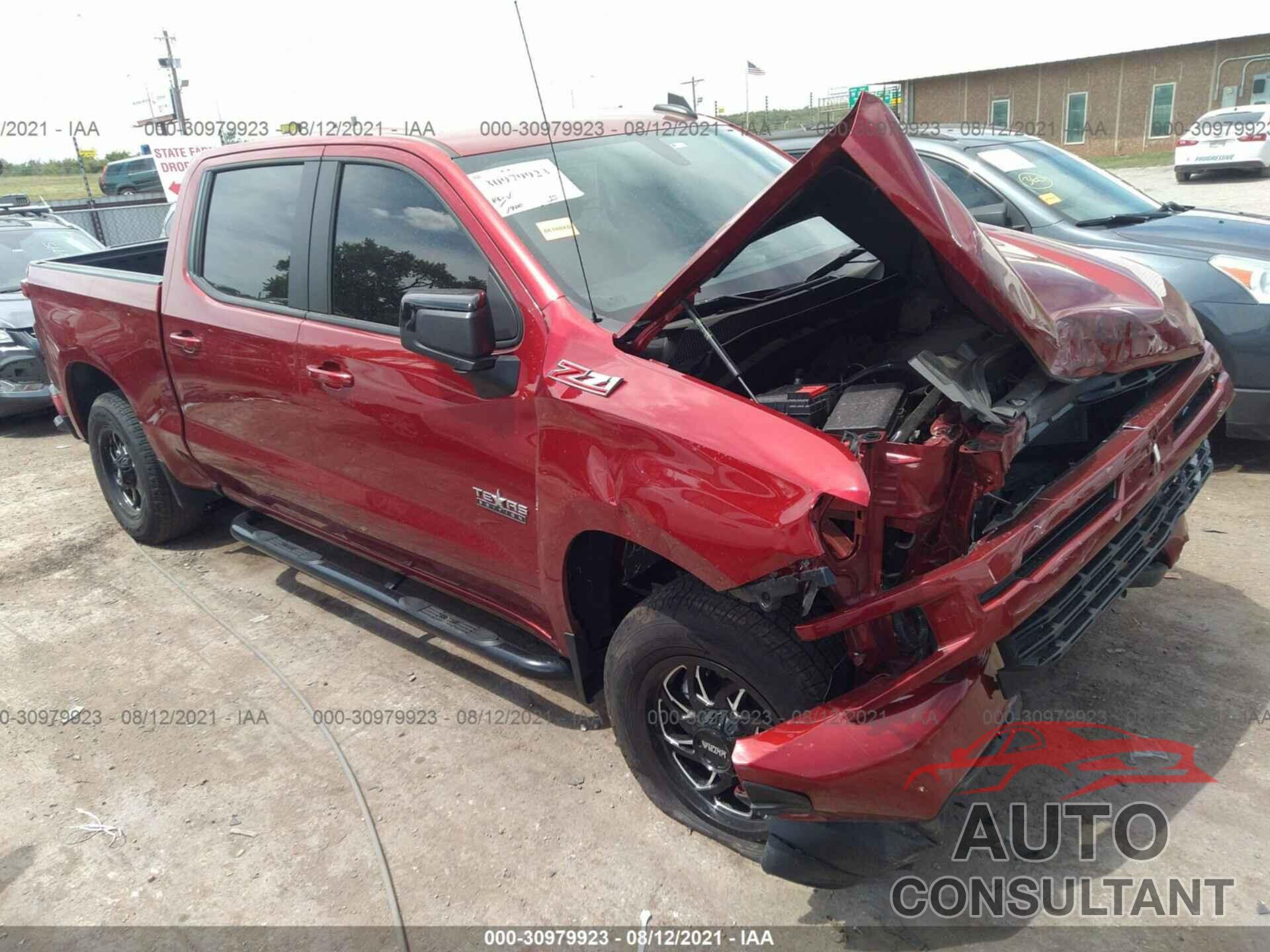 CHEVROLET SILVERADO 1500 2021 - 1GCUYEED6MZ258883