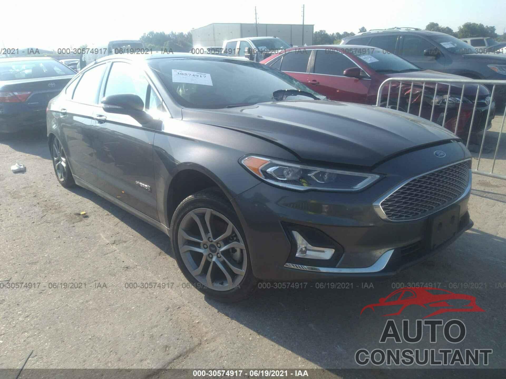 FORD FUSION HYBRID 2019 - 3FA6P0RU5KR180869