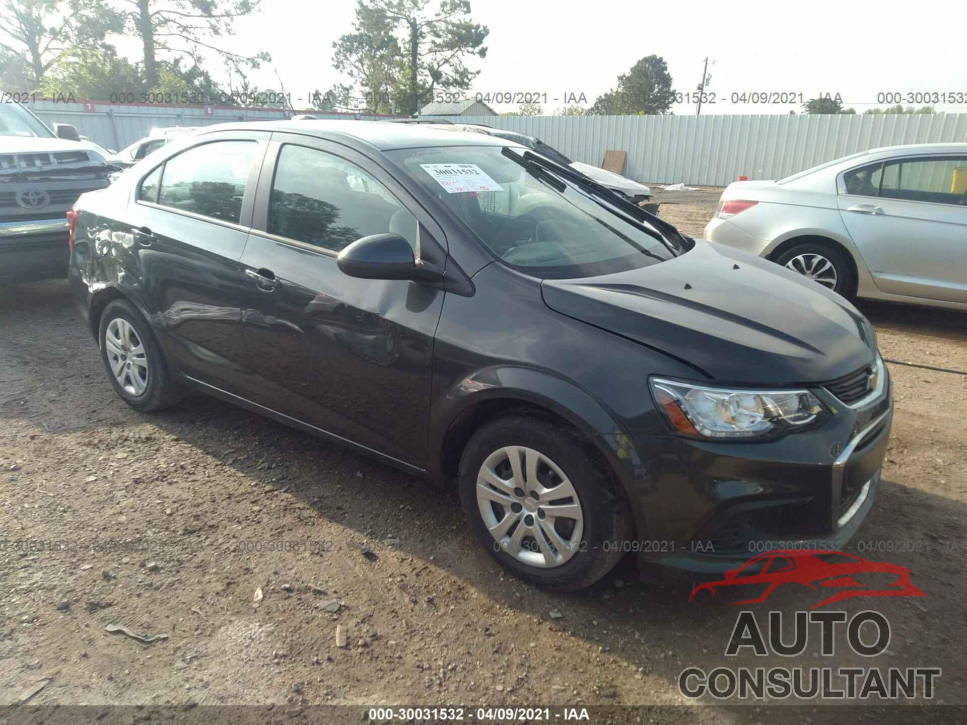 CHEVROLET SONIC 2020 - 1G1JB5SB9L4121299