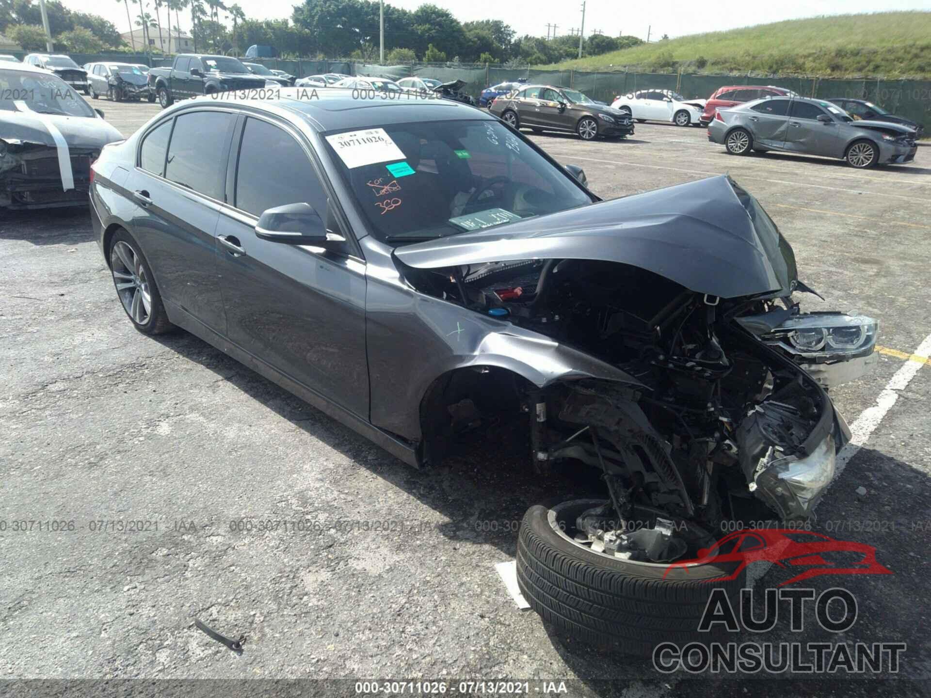 BMW 3 SERIES 2016 - WBA8E9G58GNU29360