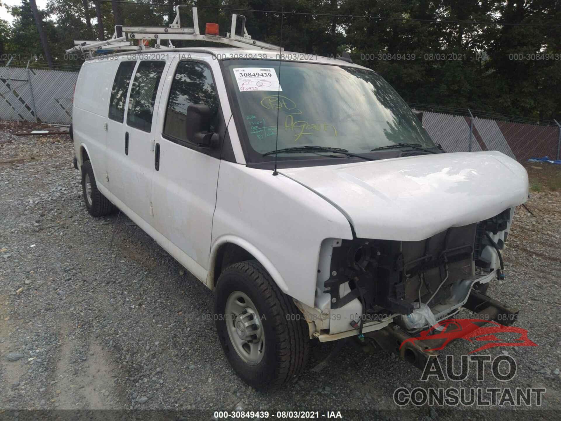 CHEVROLET EXPRESS CARGO VAN 2016 - 1GCWGBFF3G1284824