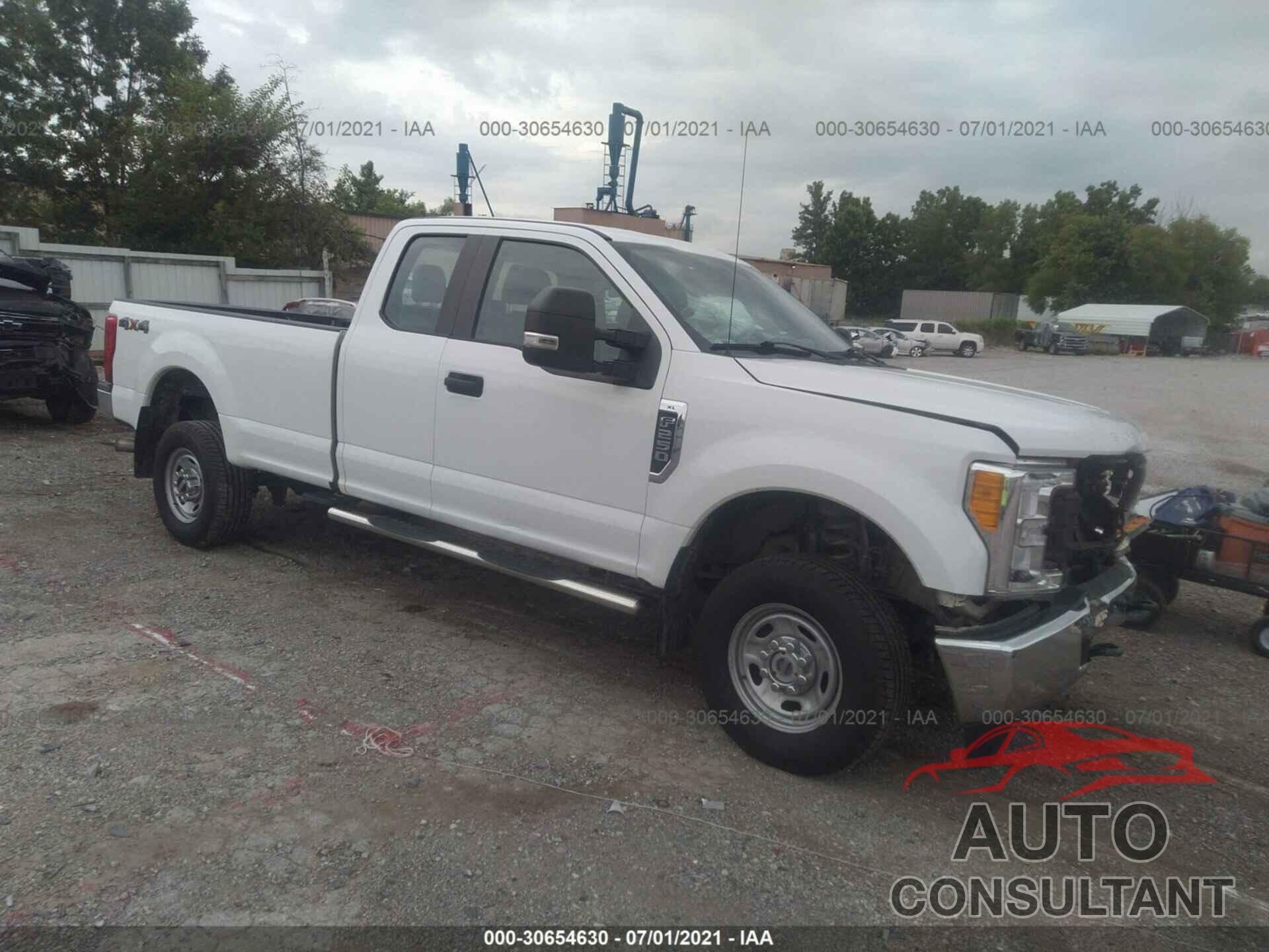 FORD SUPER DUTY F-250 SRW 2017 - 1FT7X2B64HEC50959