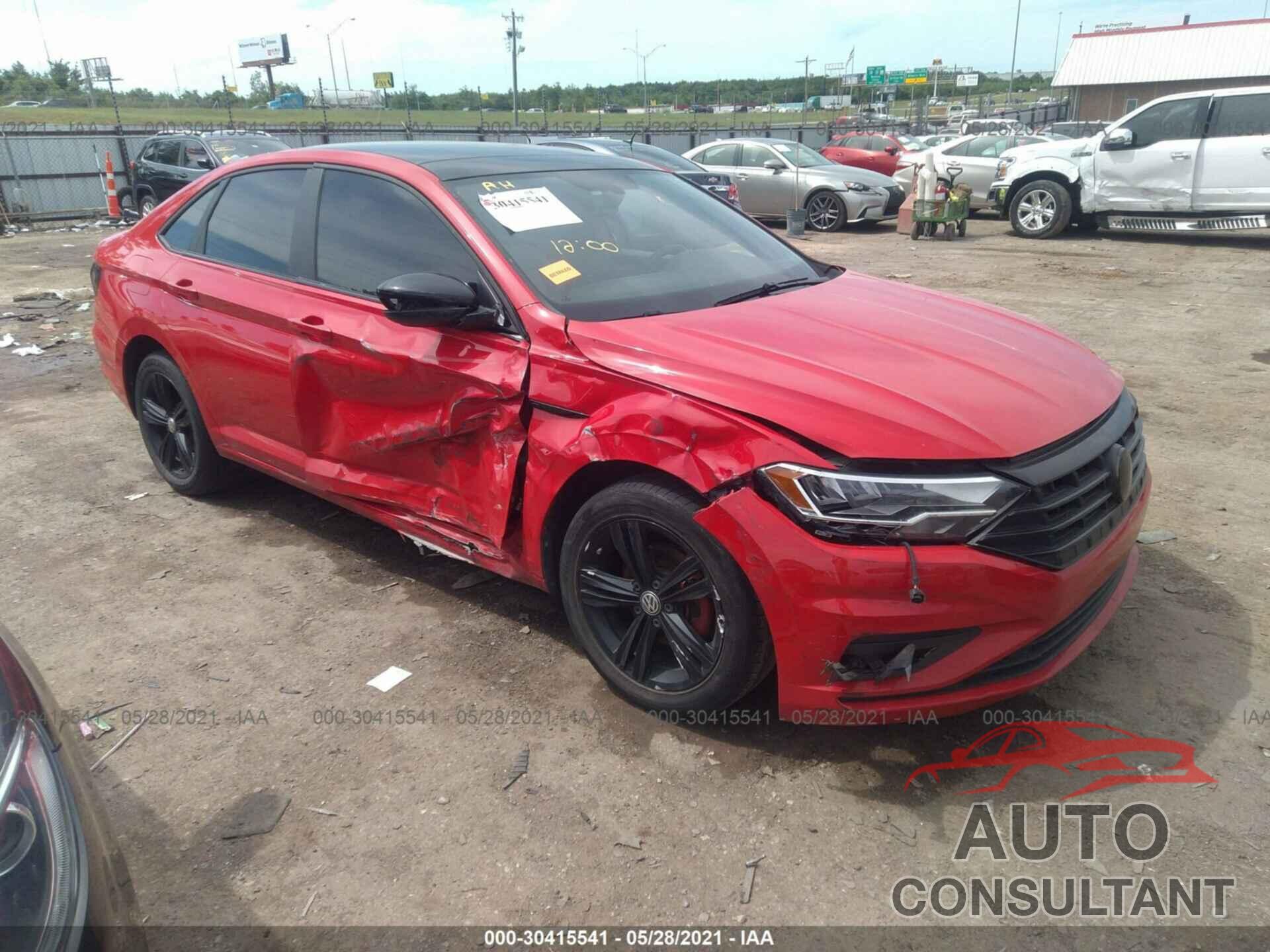 VOLKSWAGEN JETTA 2019 - 3VWC57BUXKM098300
