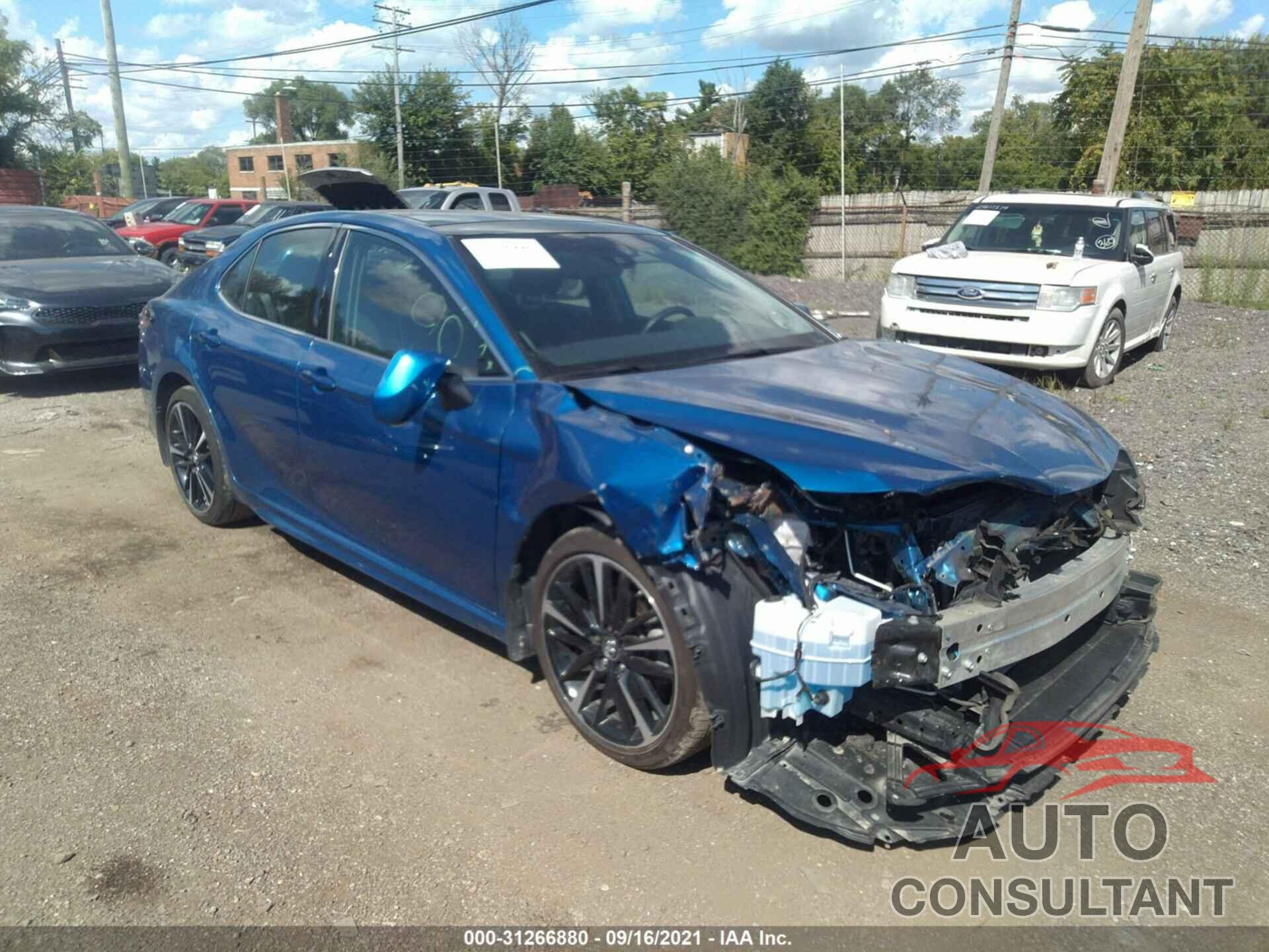 TOYOTA CAMRY 2019 - 4T1B61HKXKU164642