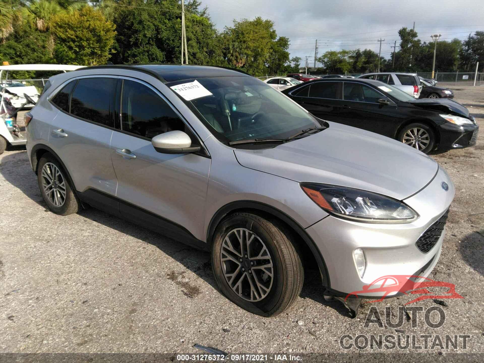 FORD ESCAPE 2020 - 1FMCU0H62LUB28677